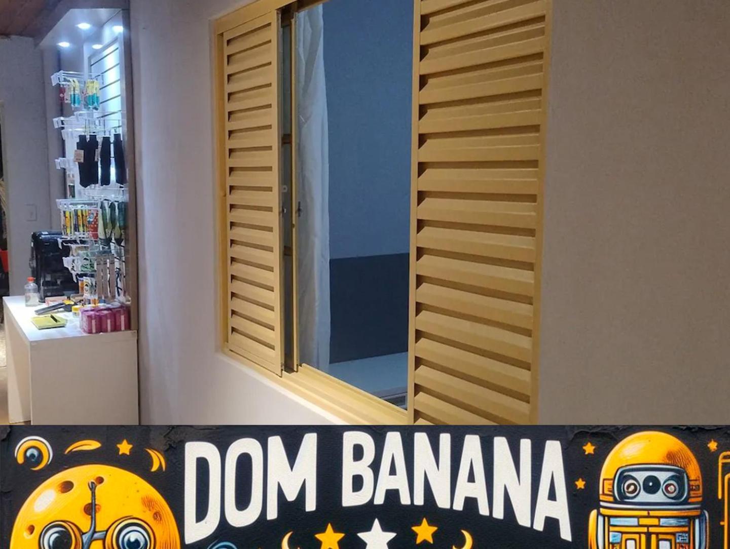 Dom Banana *
