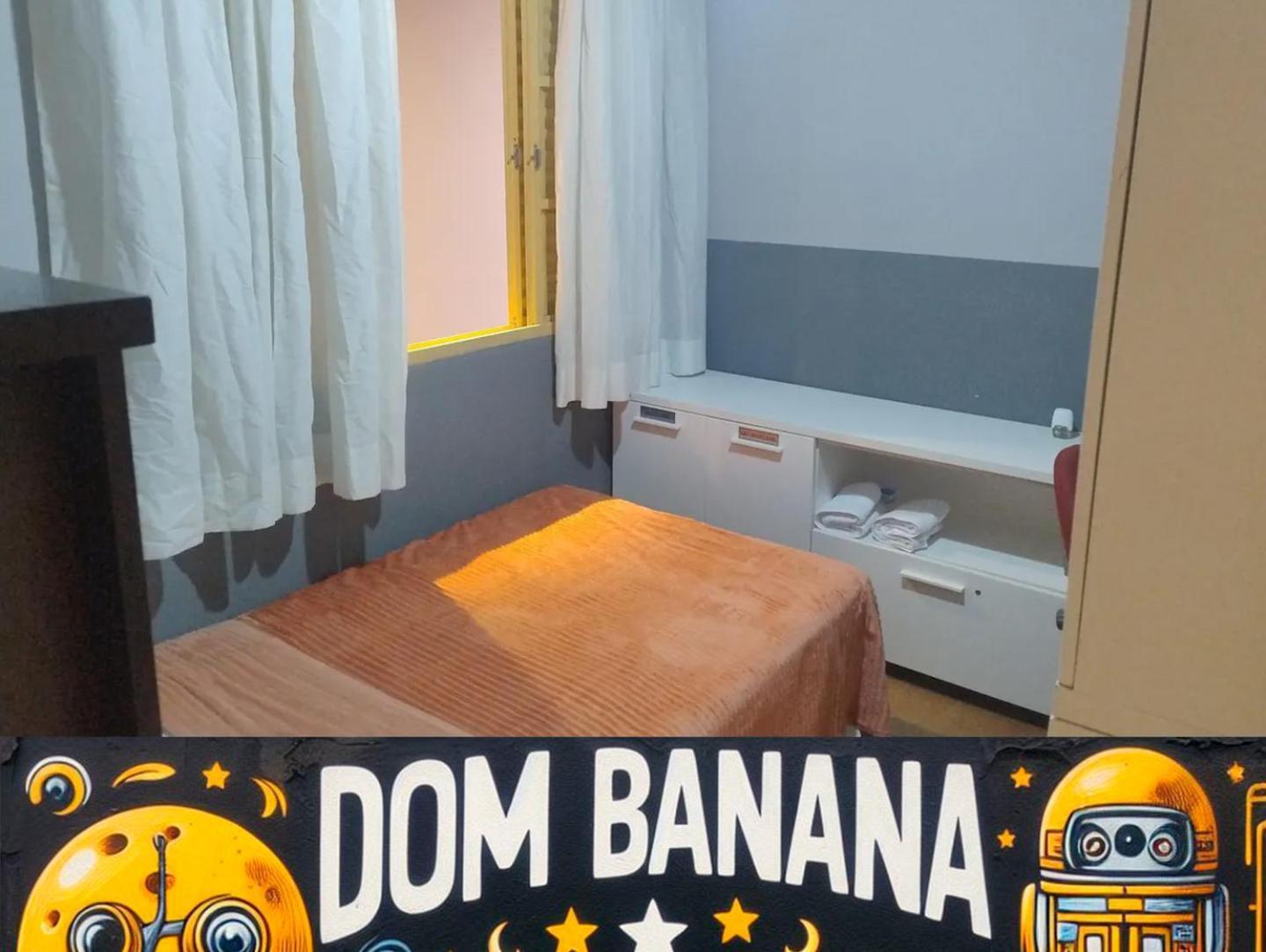 Dom Banana *