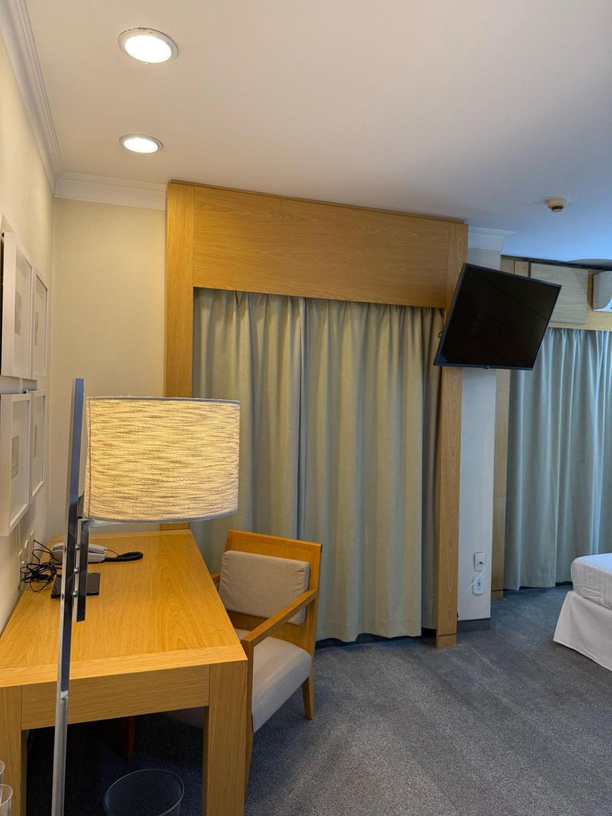 Apartamento Flat Proximo Aeroporto 1901 *