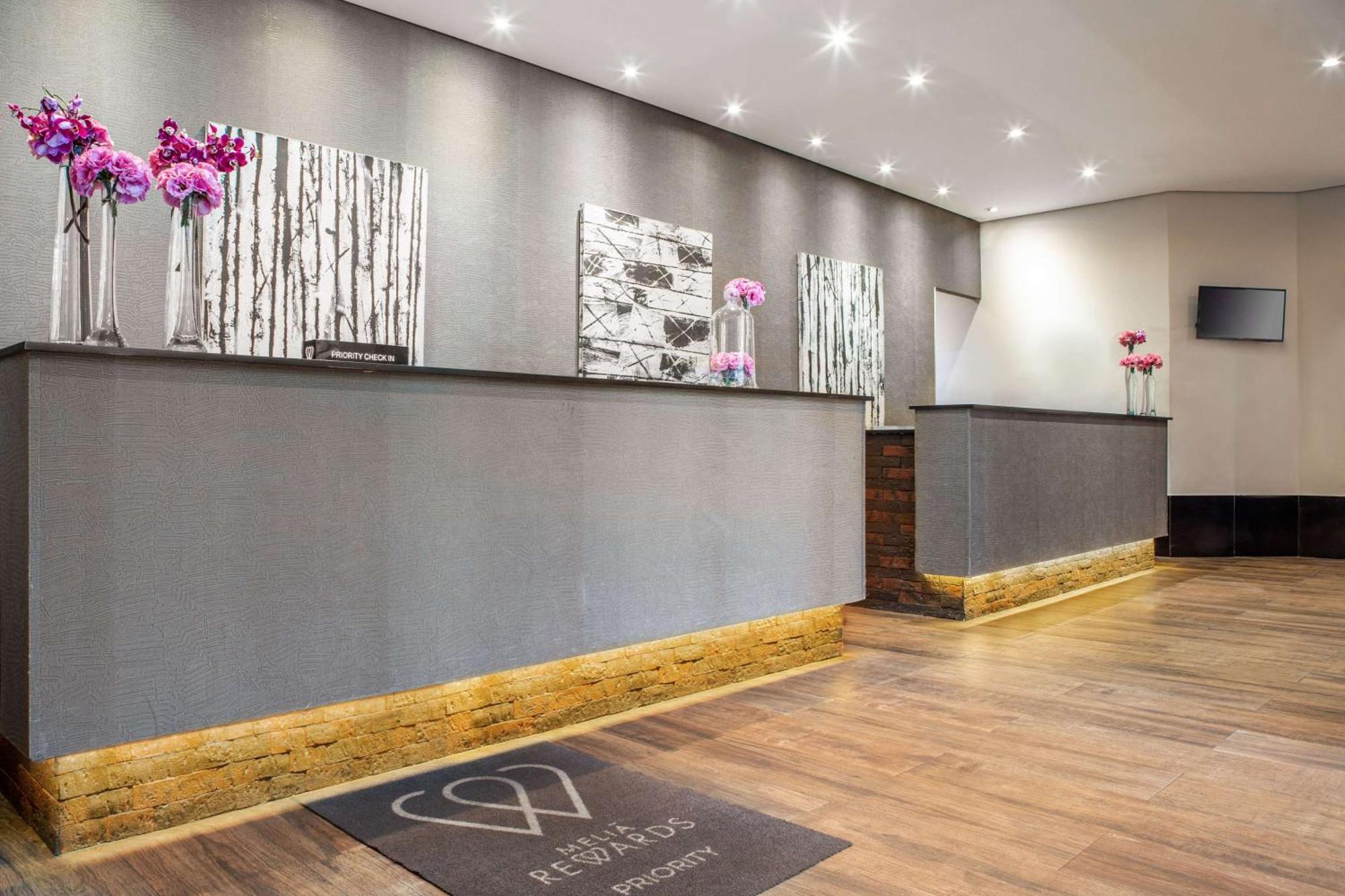 Hotel Melia Ibirapuera 4*
