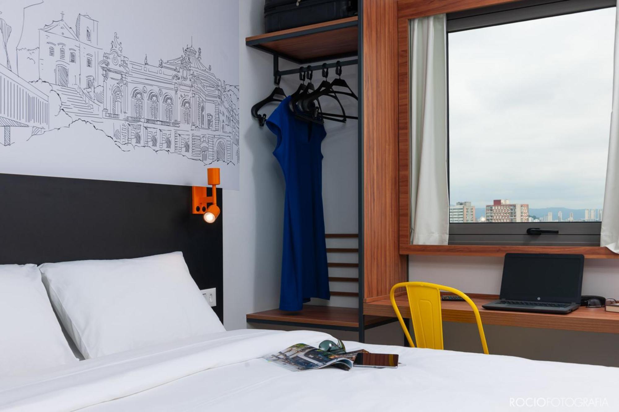 Luz - Centro 3*