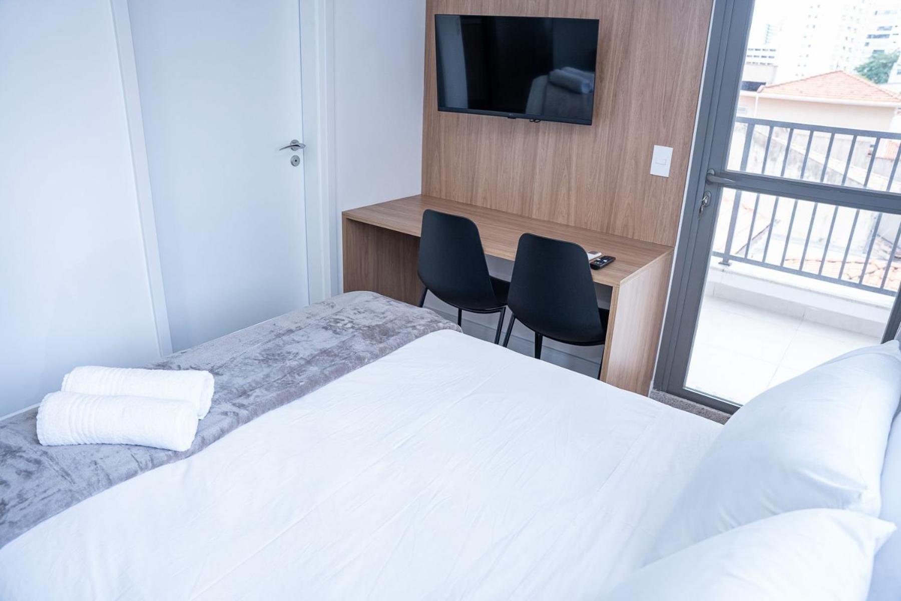 Apartment Atmosfera Brooklin By Housi