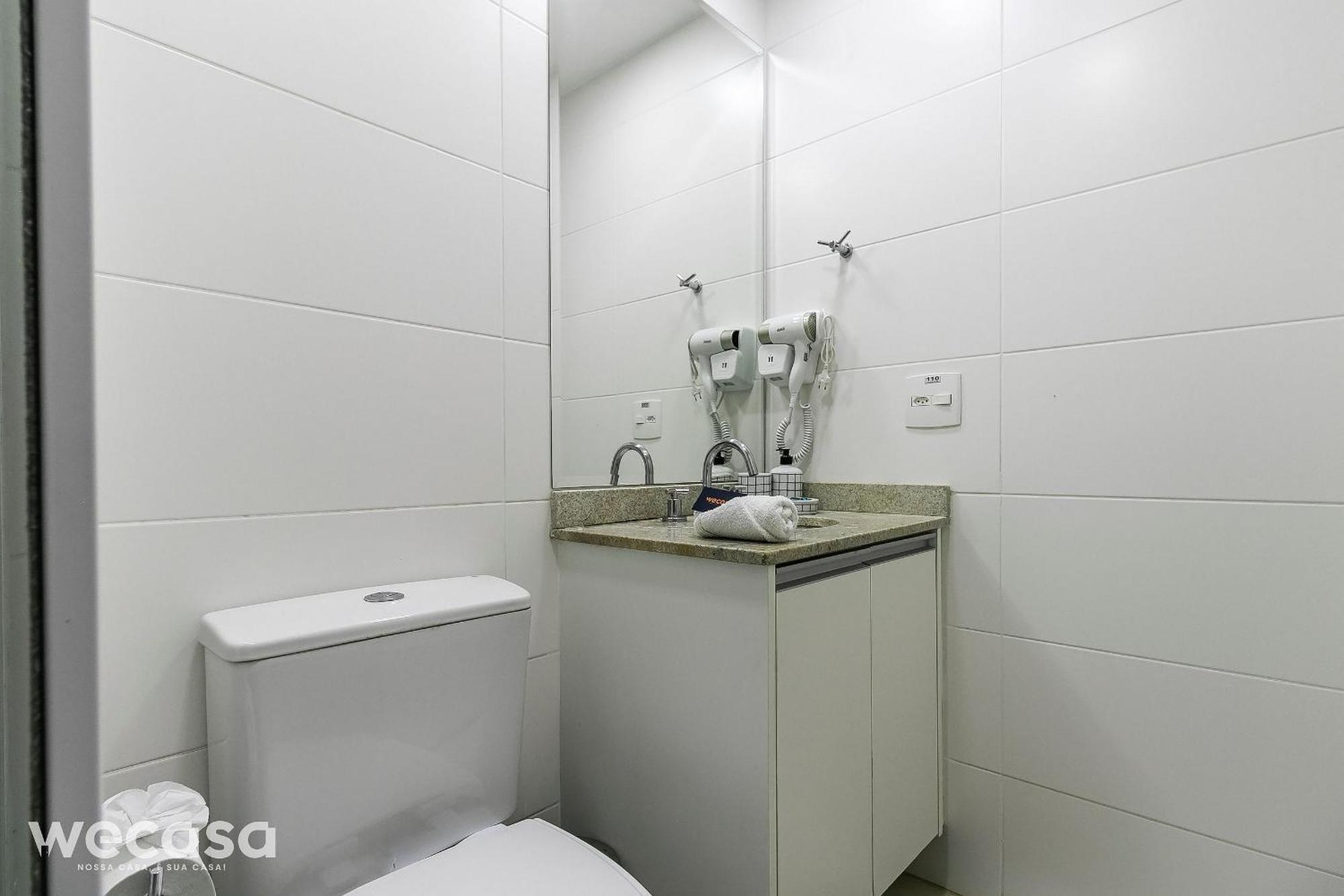 Apto Berrini C/ Vaga, Ar E Piscina - Metro Berrini *