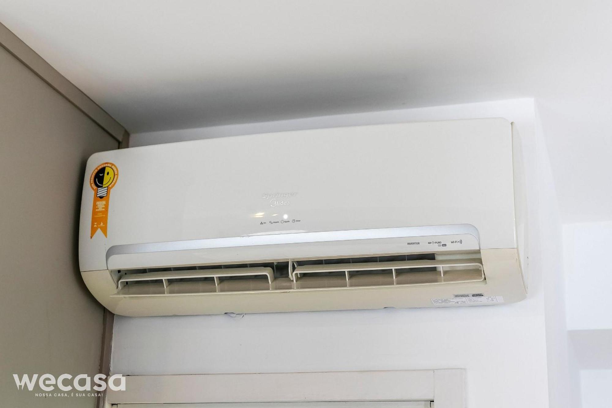 Apto Berrini C/ Vaga, Ar E Piscina - Metro Berrini * São Paulo
