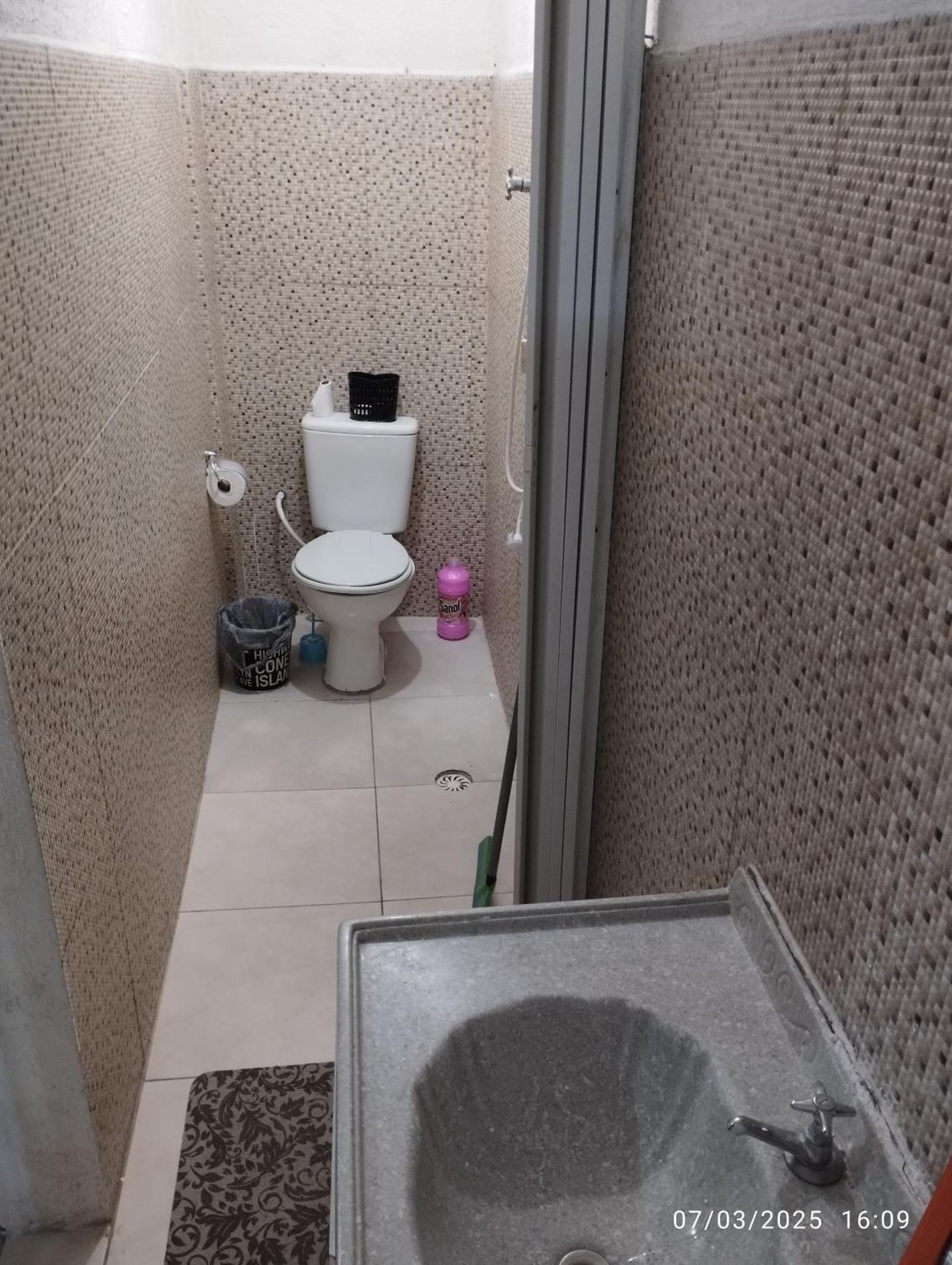 Apartamento 01 Jardim Peri Cozinha Banheiro *