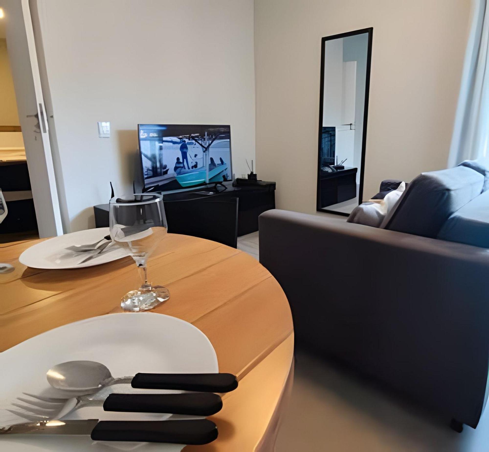 Confort Liberdade Sp Apartamento *