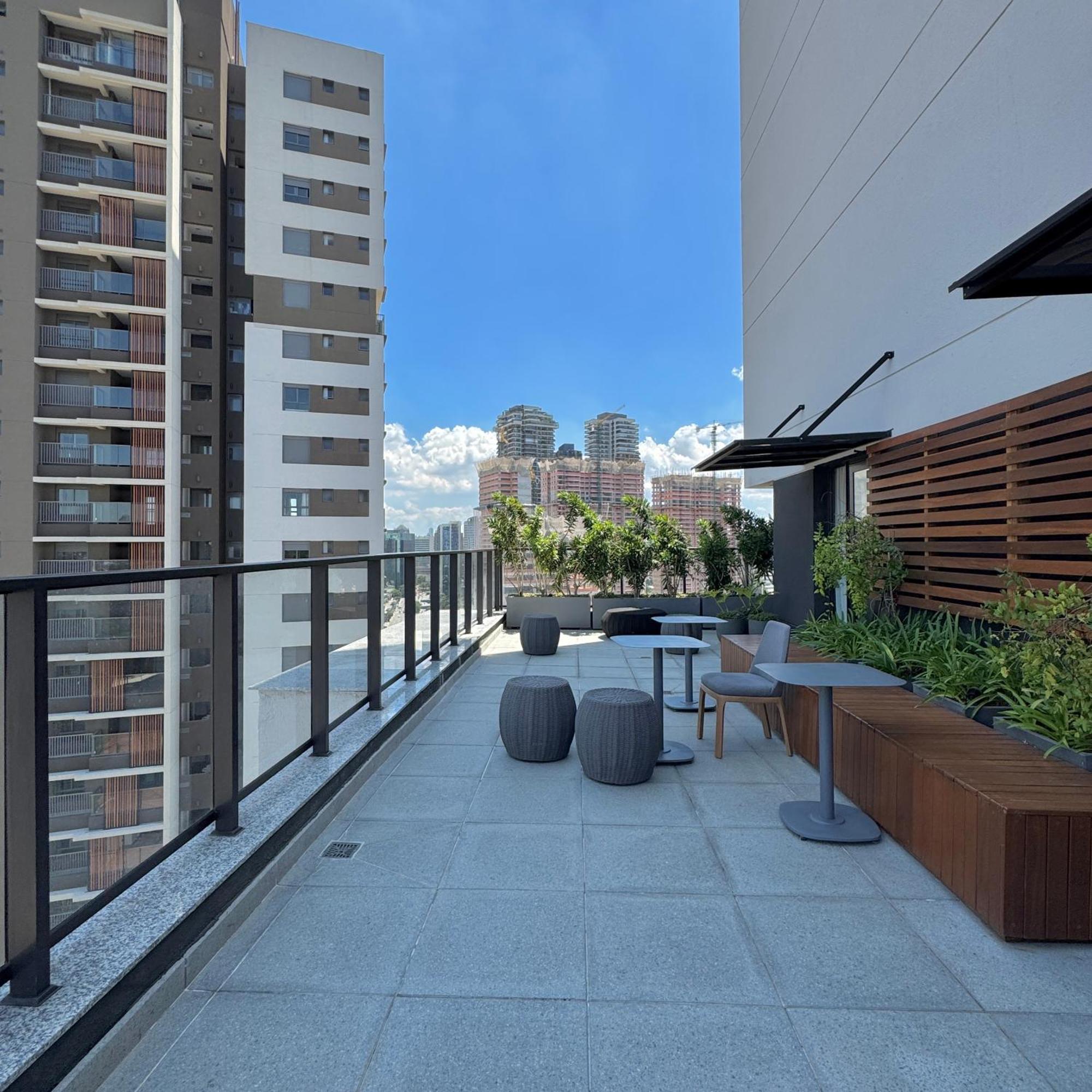 Completo No Brooklin A 200m Da Estacao Brooklin Apartamento São Paulo