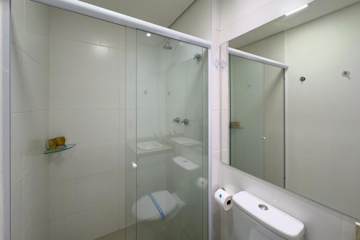 Just Brooklin, A Smart, Modern Space