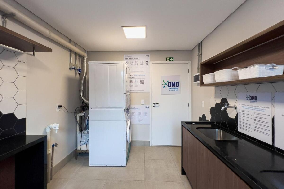 Just Brooklin, A Smart, Modern Space