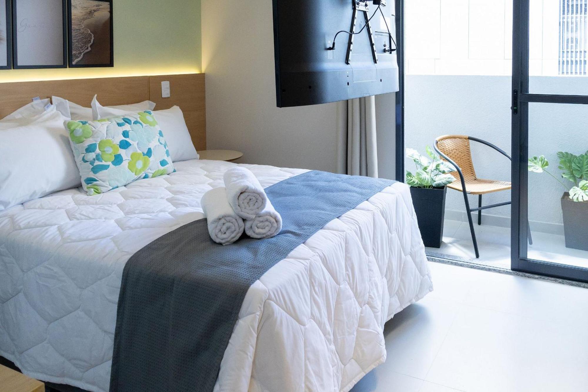 Rstar Faria Lima | Loft Novo C/ Ar E Ao Lado Metro Fradique * Sao Paulo