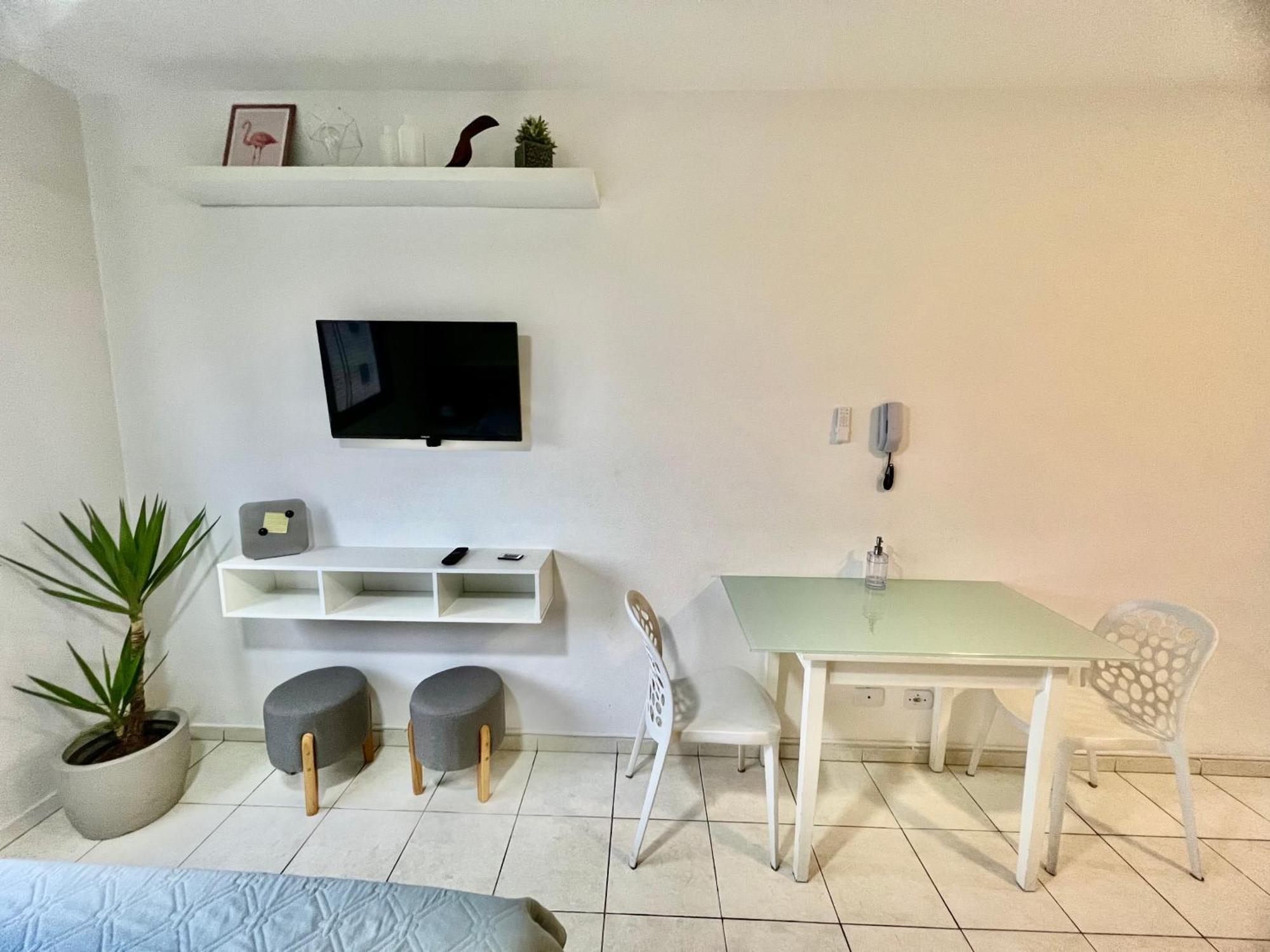 Completo 28m2 1 Vaga De Garagem Na Frei Caneca A 500m Da Av Paulista Apartment