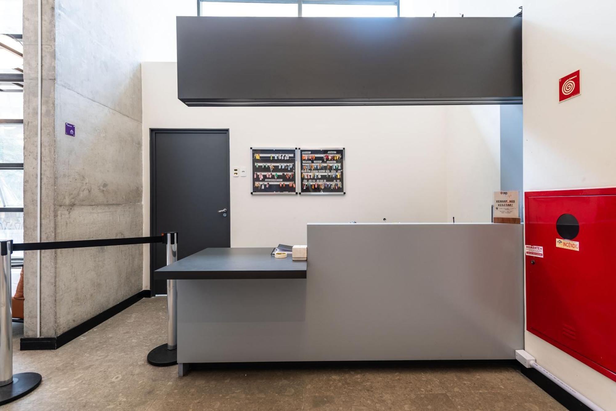 Completo, Localizacao Incrivel, Paulista E Sirio Libanes Apartment