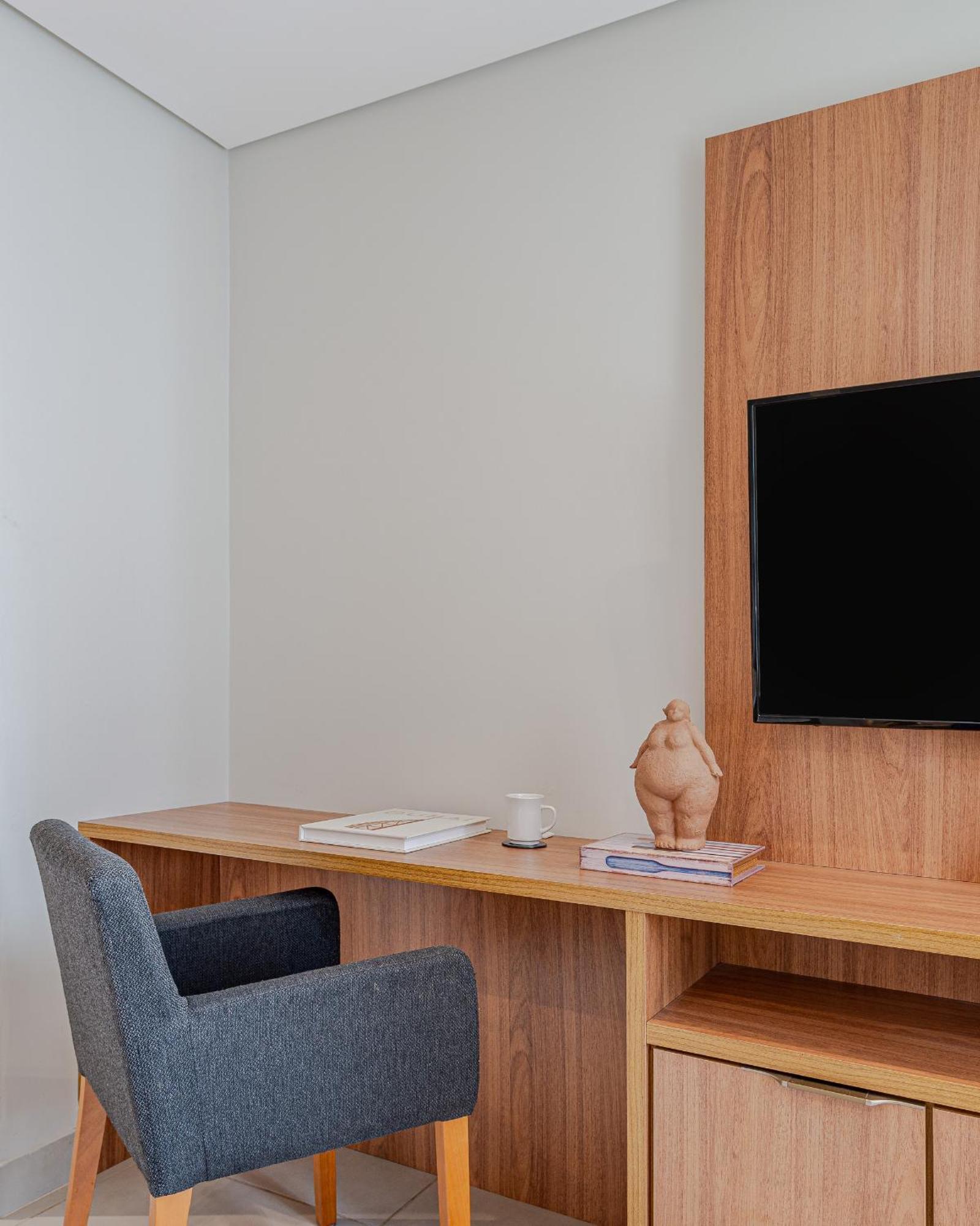 Ap Nos Jardins A 150m Da Av Paulista Hl01 Apartamento *