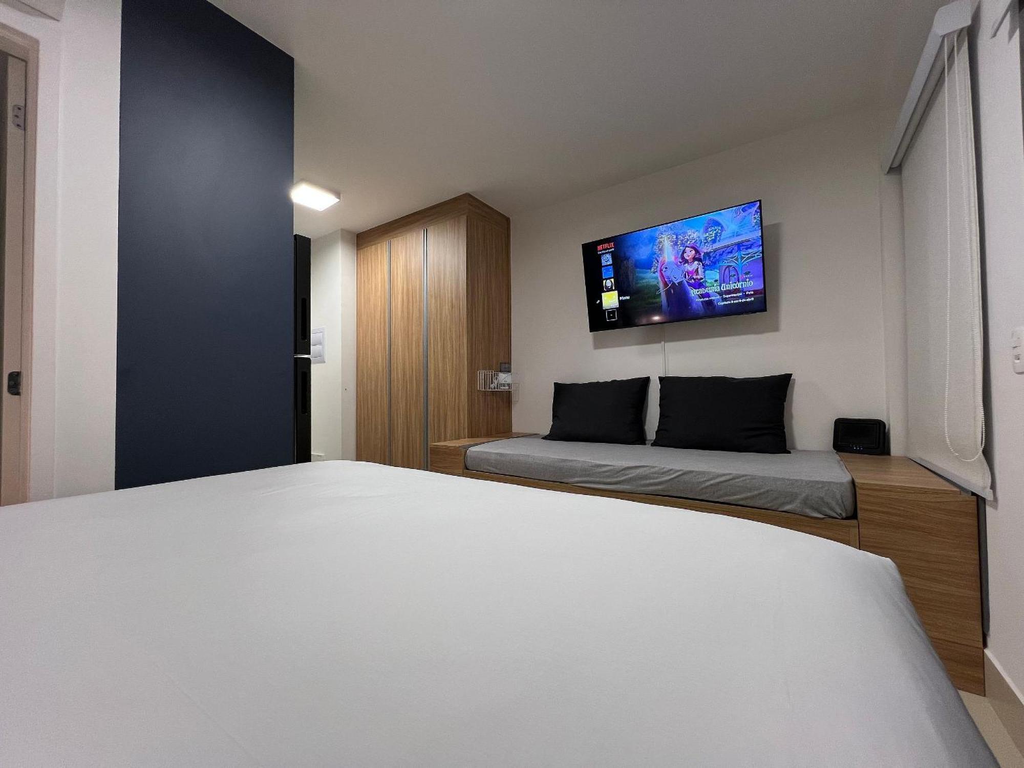 Lindos Na Liberdade Ac/wf/proximo Ao Metro Apartamento *