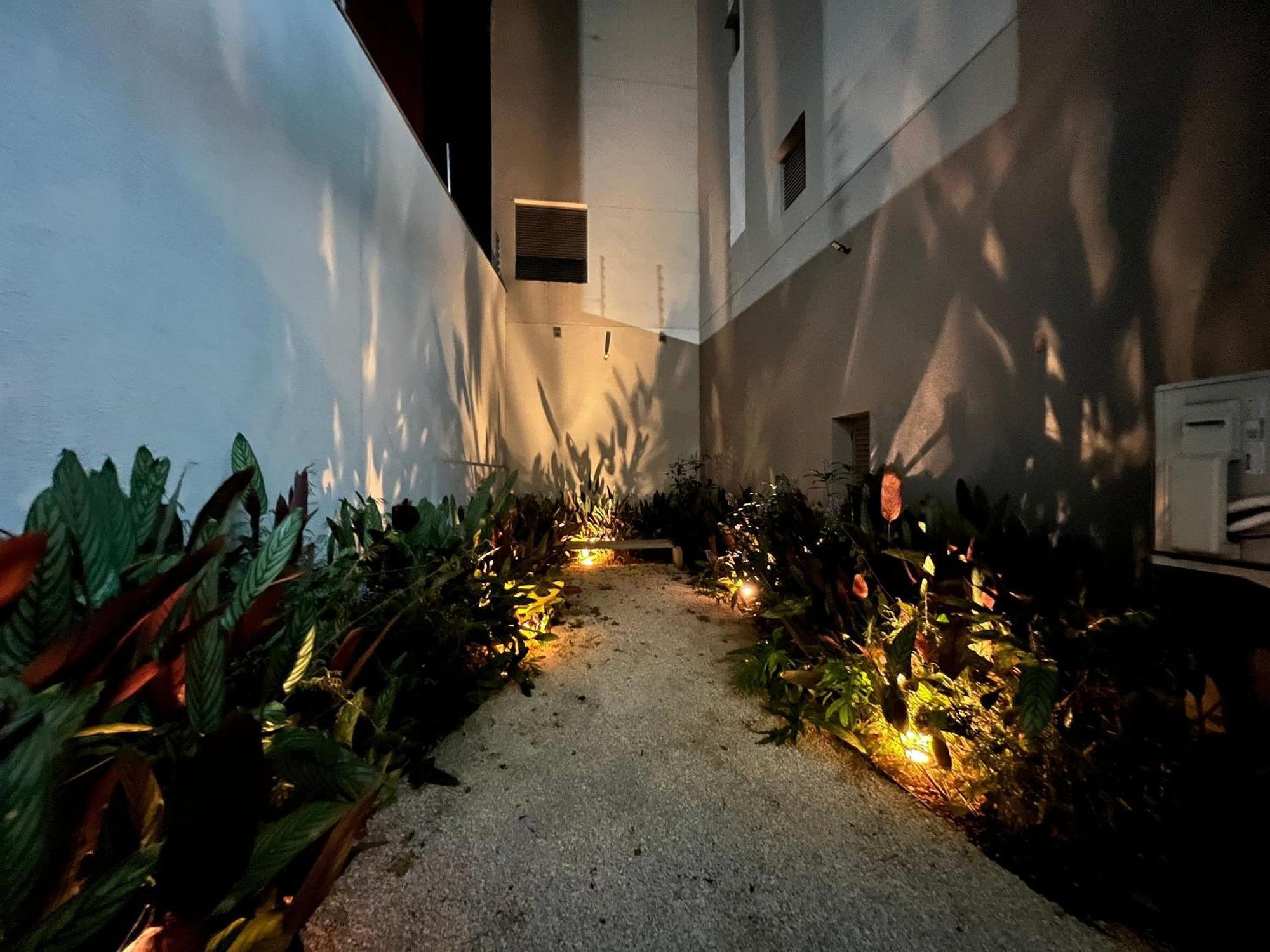 Apartamento Lindos Na Liberdade Ac/wf/proximo Ao Metro