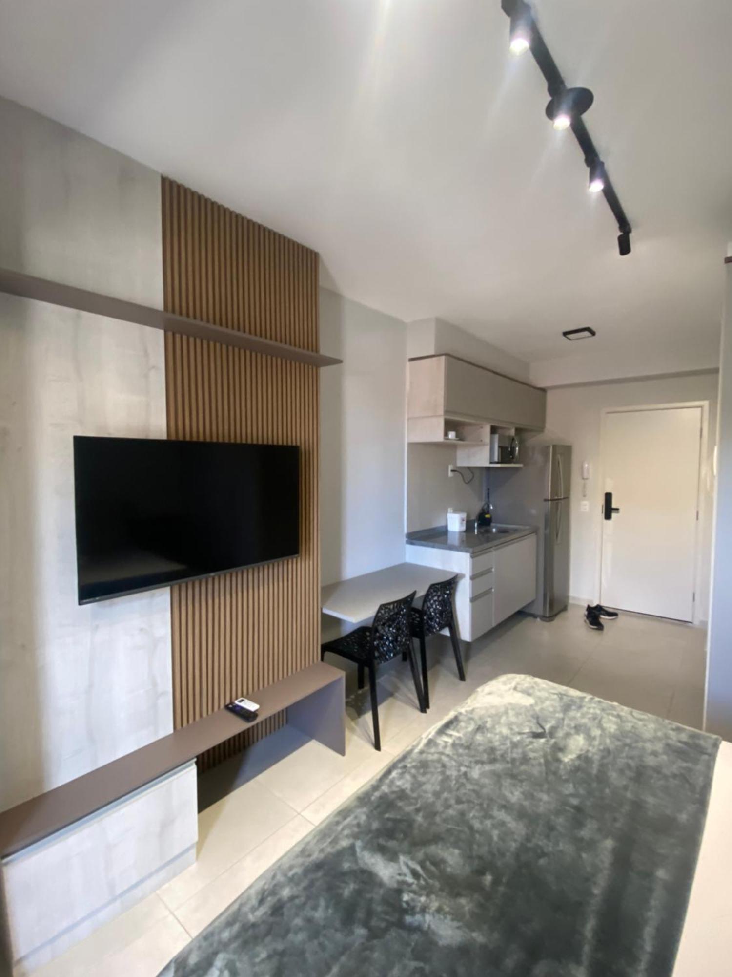 Apartamento Gold One - Frente Metro Luz Com Estacionamento *