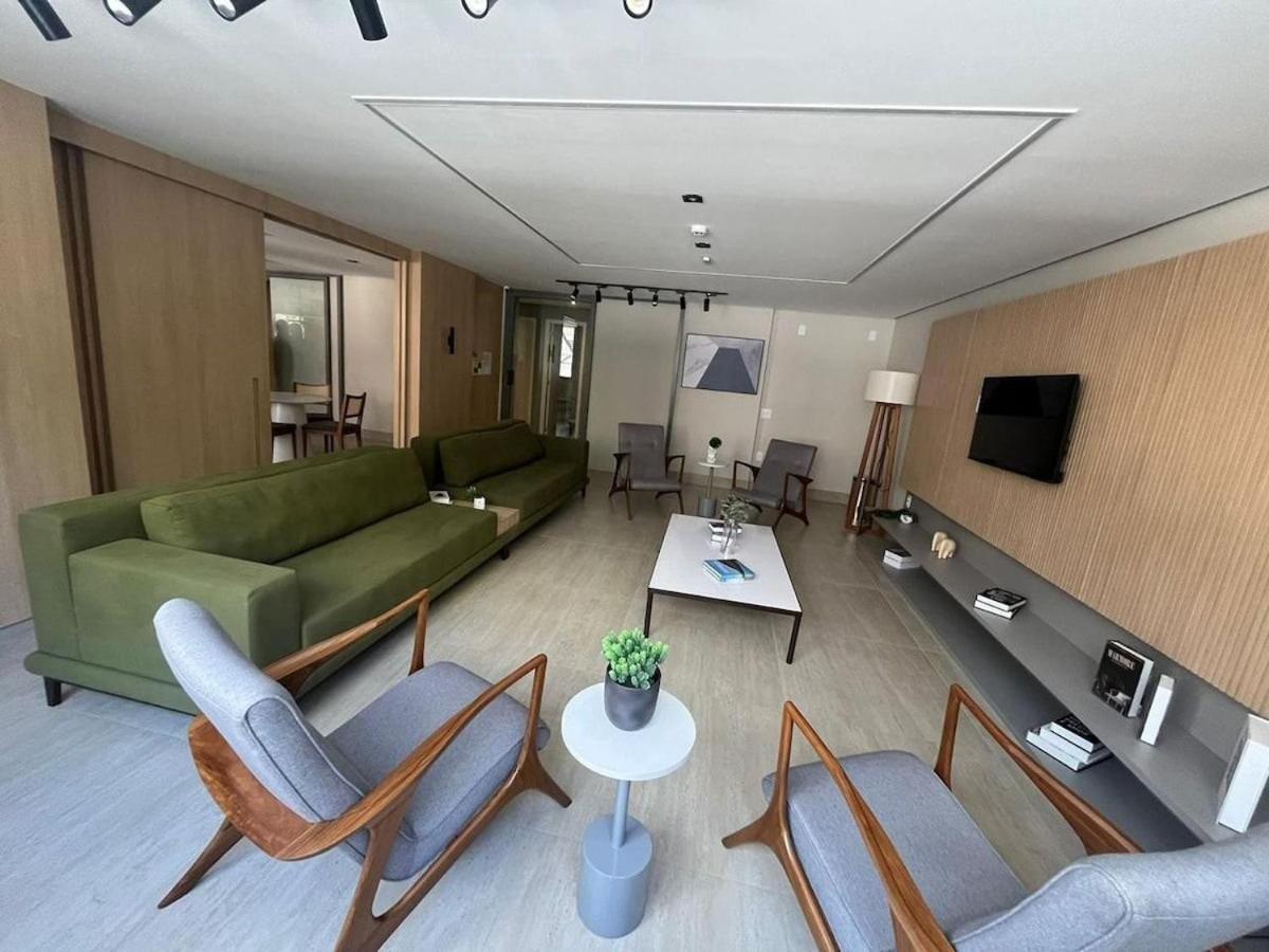 Mariana Lindo E Novo Apartamento *