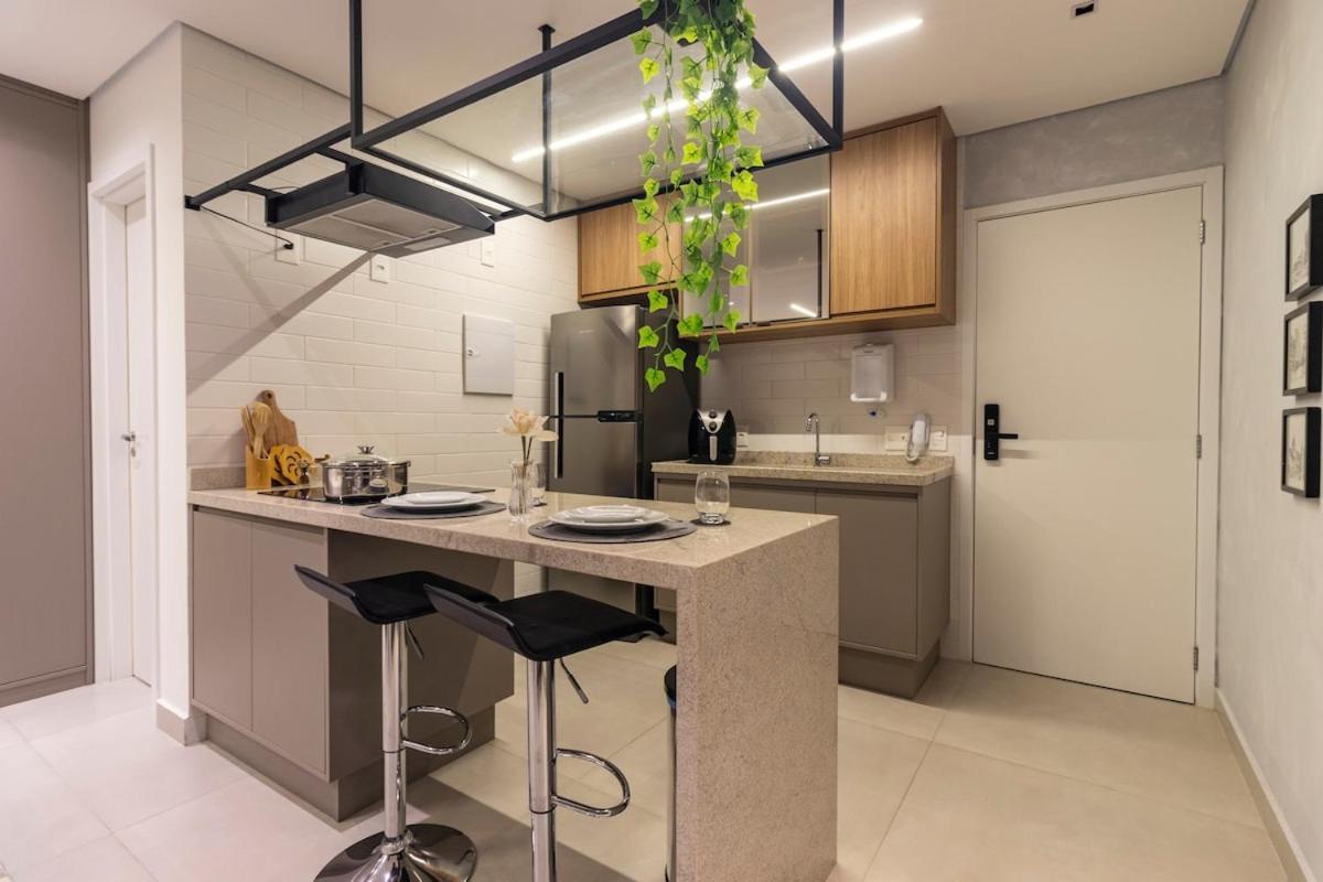 Ap 12º Andar, Proximo De Cgh E Vaga Com Manobrista Apartment *