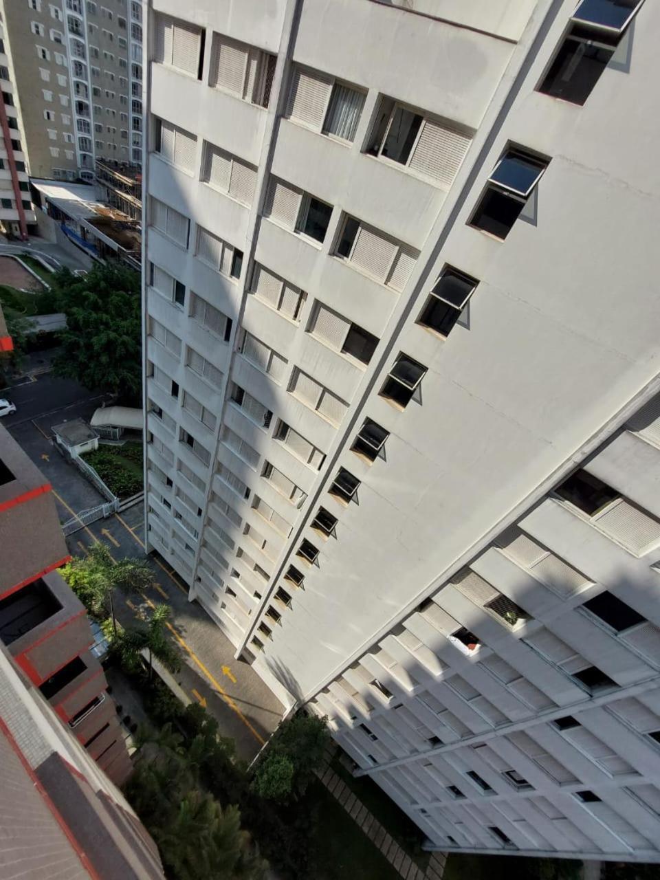 Apartamento Poeta Drummond, Jardins! *