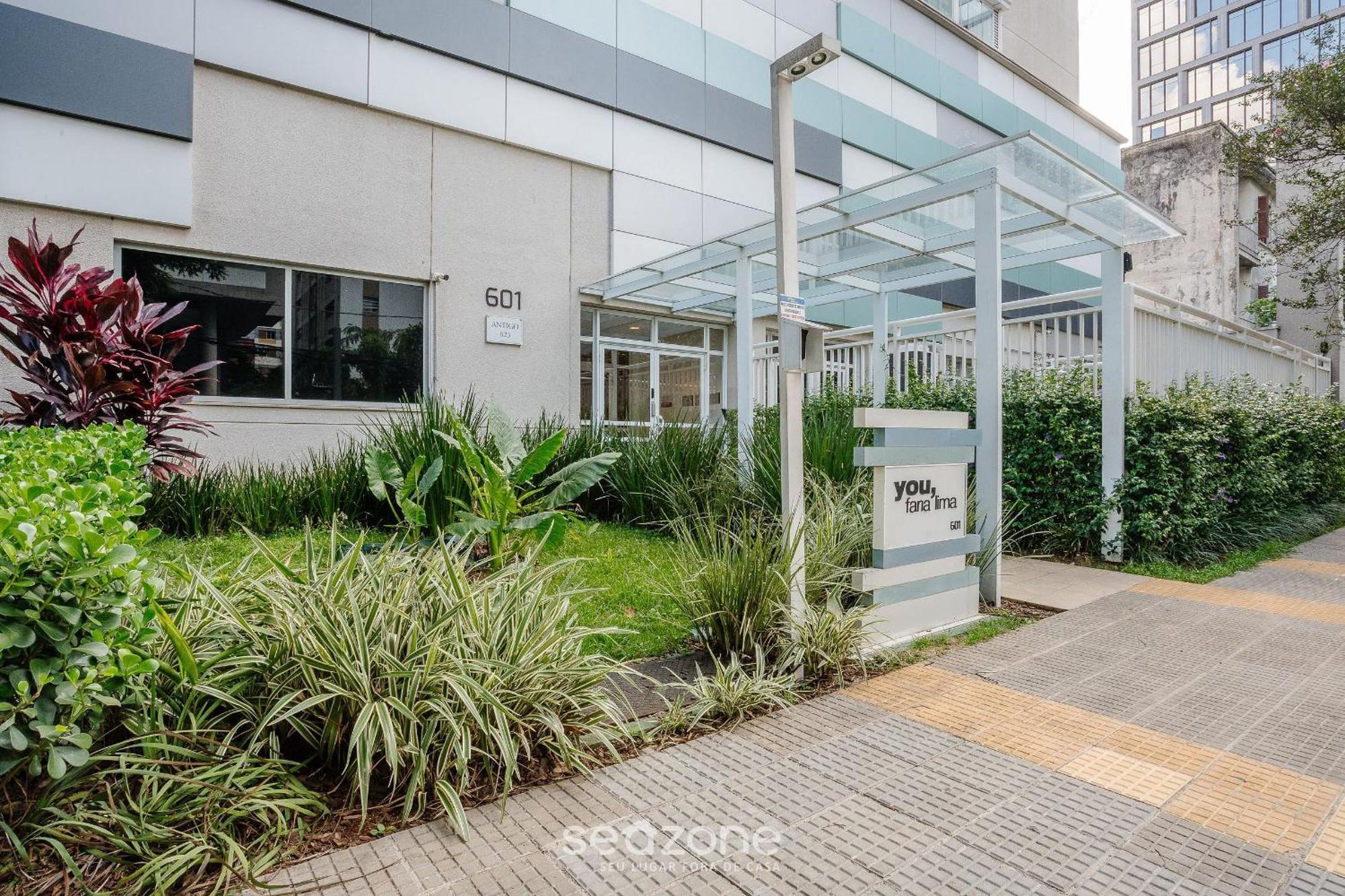 Apartamento Estudio Moderno C/ Piscina Em You1203 *