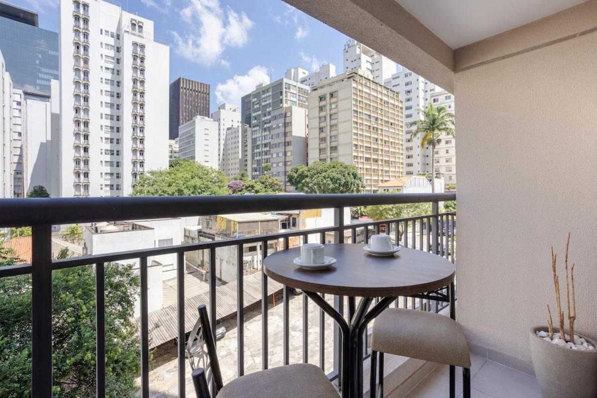 Apartment Com Varanda Prox. Av. Paulista *