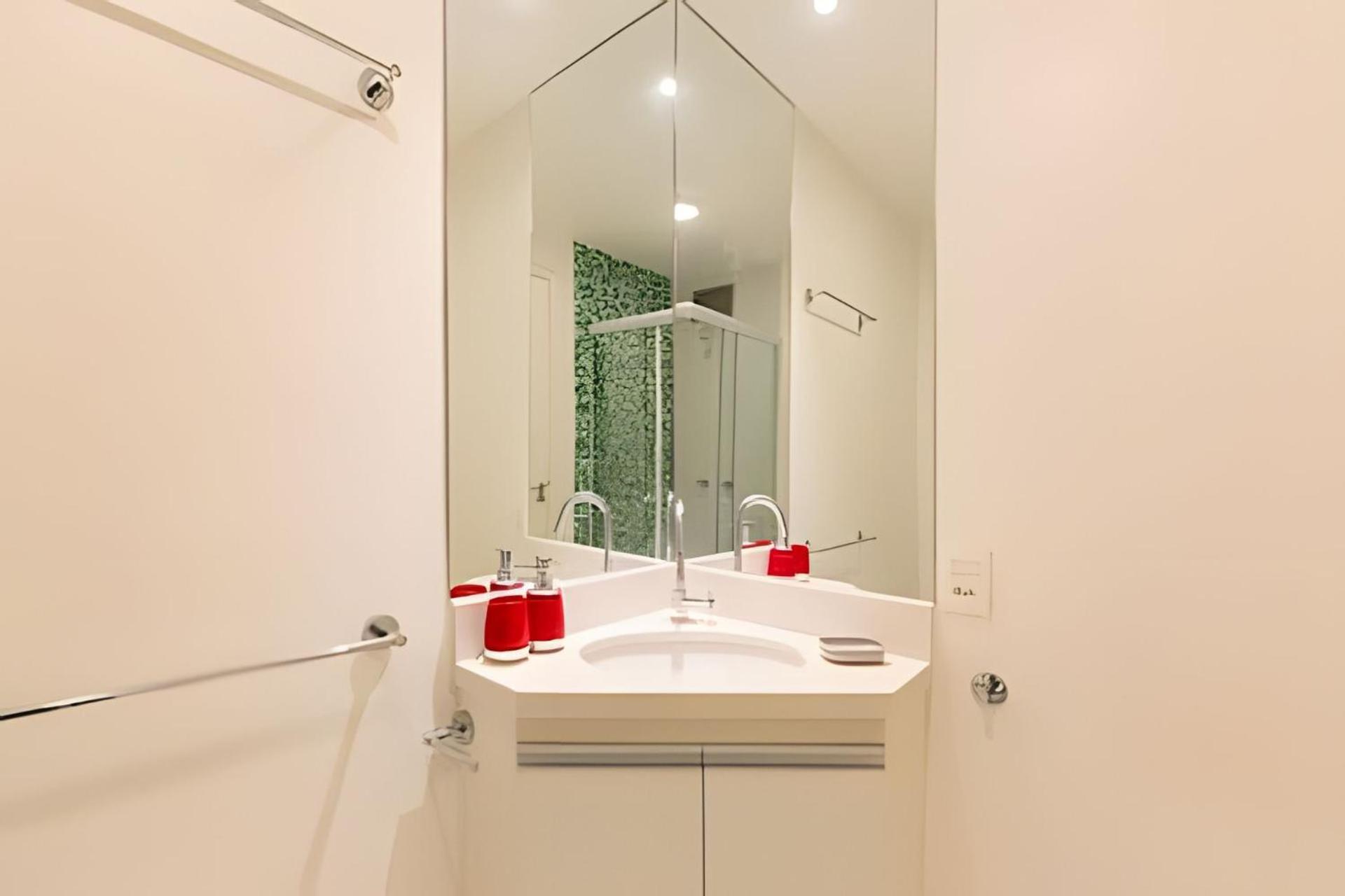 Apartamento Easy Star - Belo Apto C/vaga, Varanda E 2 Dorms No Itaim Bibi - Qg01i São Paulo