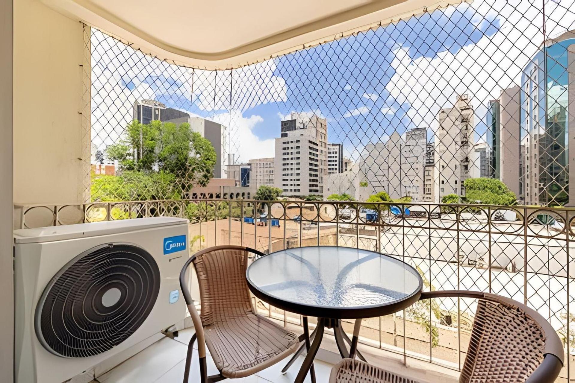 Apartamento Easy Star - Belo Apto C/vaga, Varanda E 2 Dorms No Itaim Bibi - Qg01i *