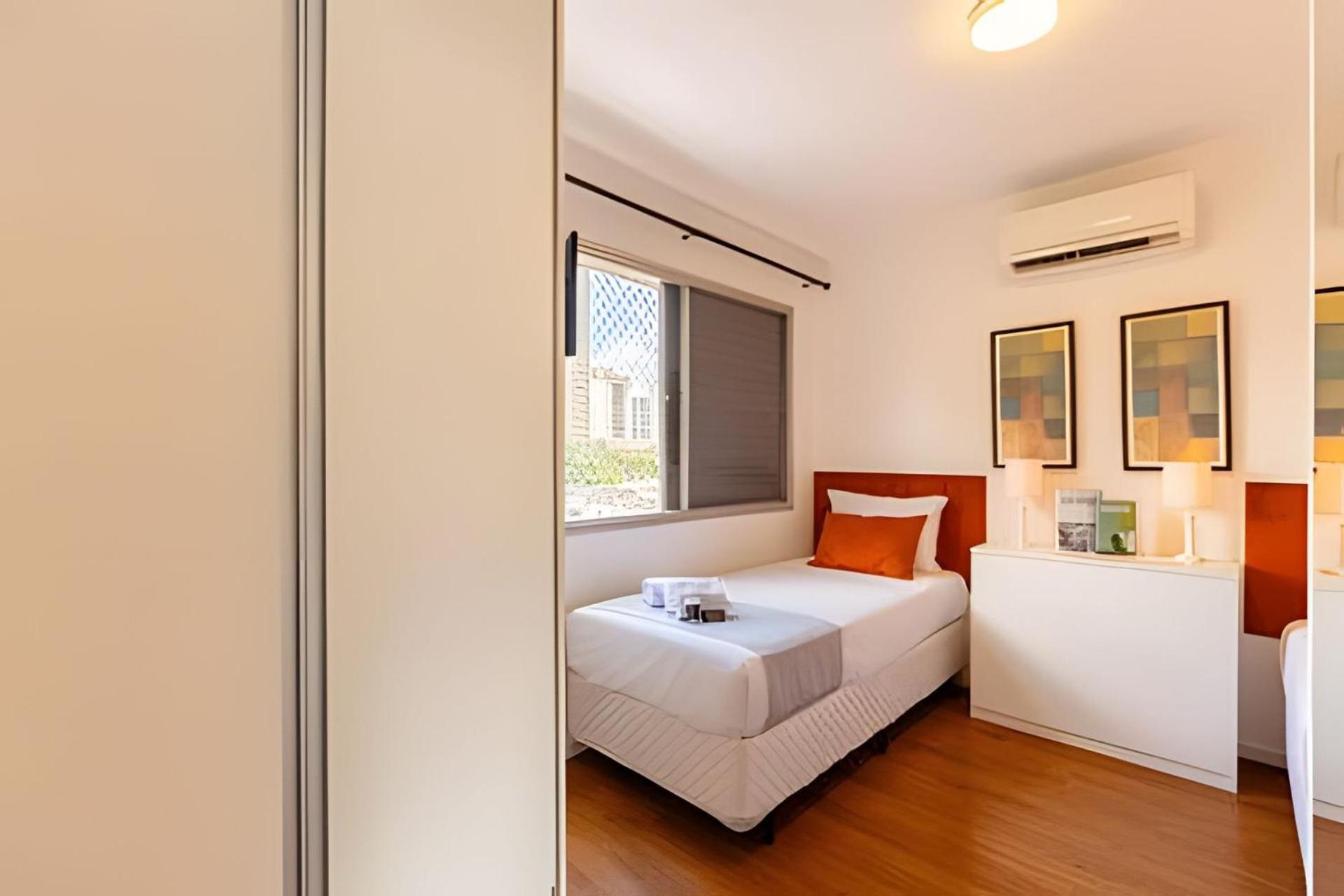 Easy Star - Belo Apto C/vaga, Varanda E 2 Dorms No Itaim Bibi - Qg01i