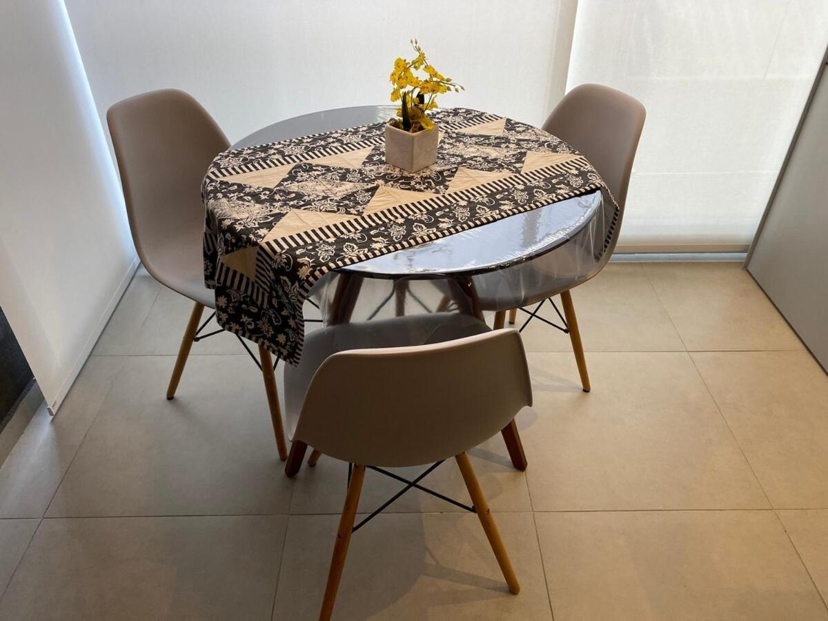 Apartamento Moderno Em Predio Com Concierge São Paulo