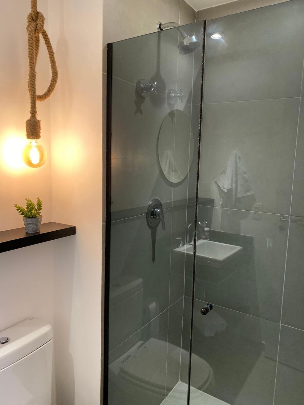 Apartamento Moderno Em Predio Com Concierge São Paulo