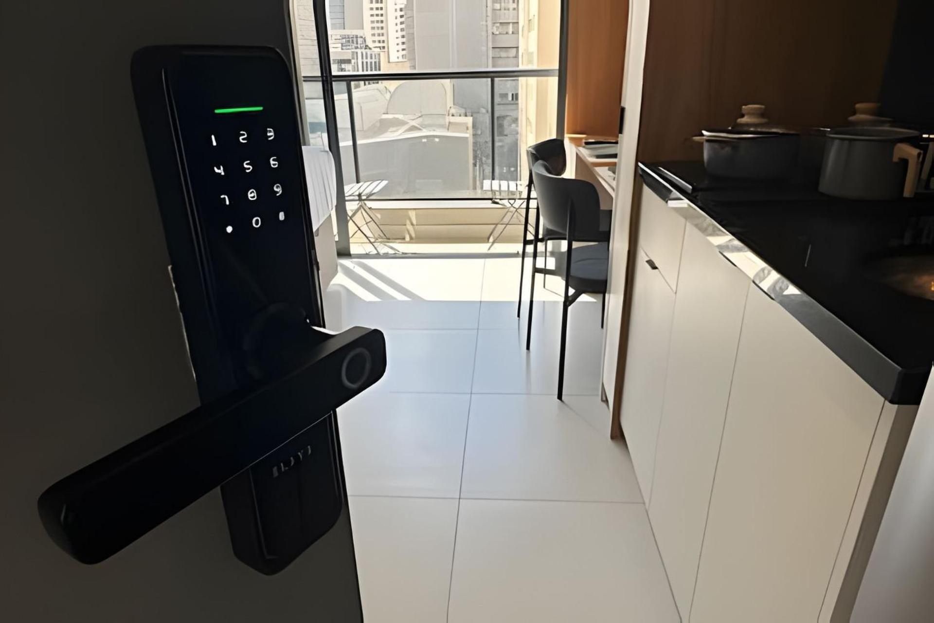 Apartment H Core Setup Paraiso 93 *