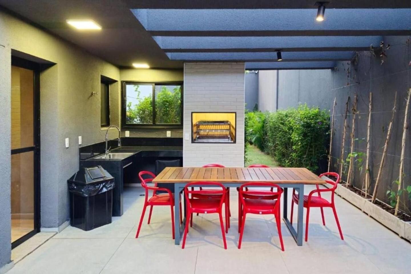 Bsf1310 - Maravilhoso Tv 4k | Faria Lima Apartment