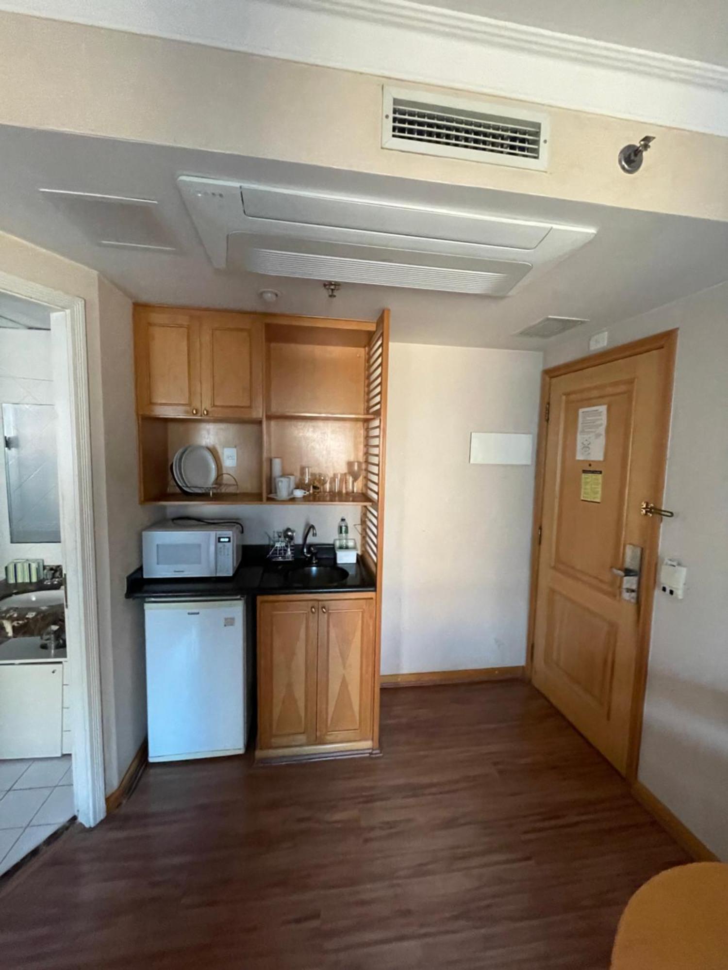 Flat 4 Estrelas Em Pinheiros Aparthotel