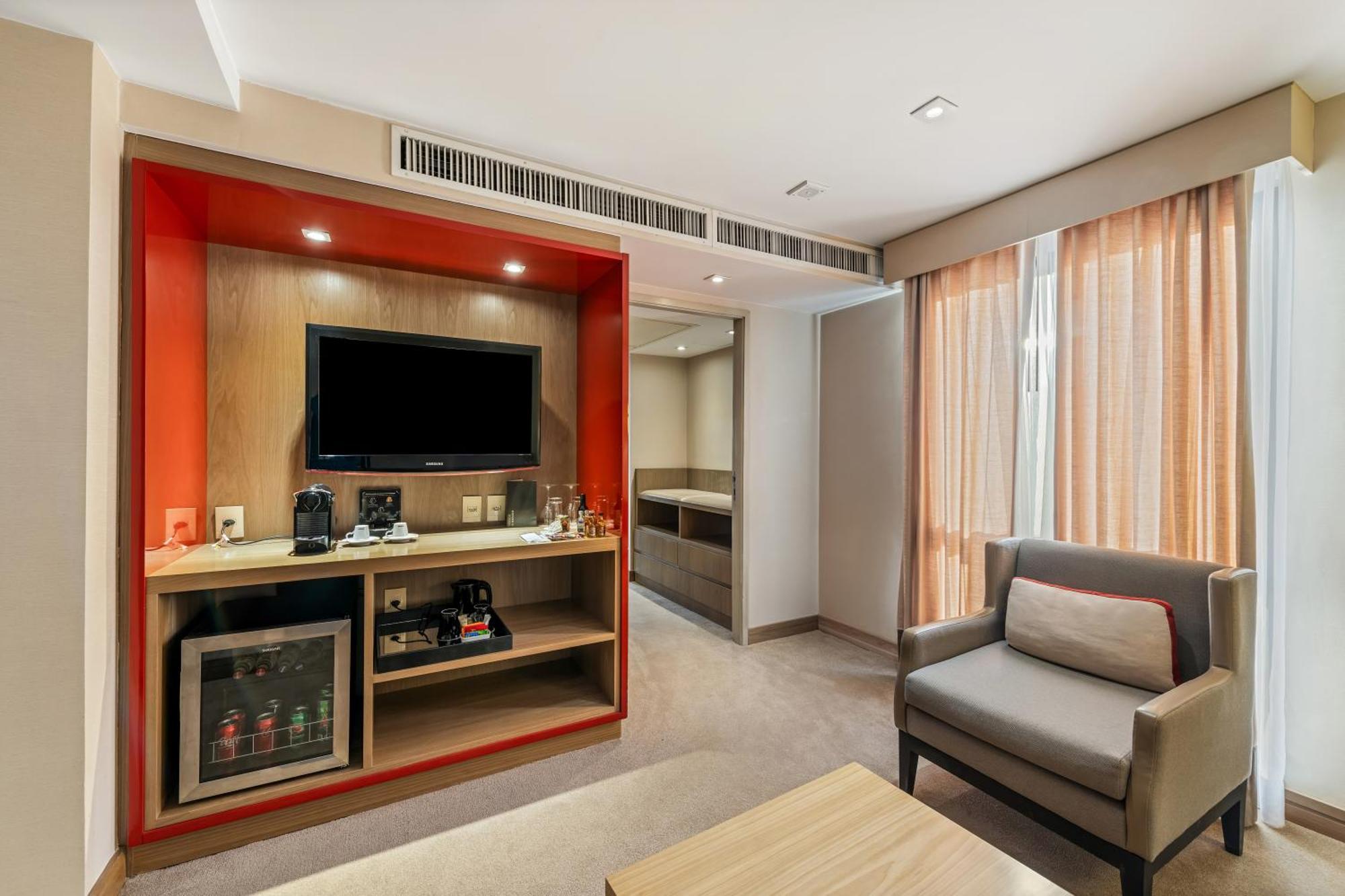 Intercontinental By Ihg Hotel