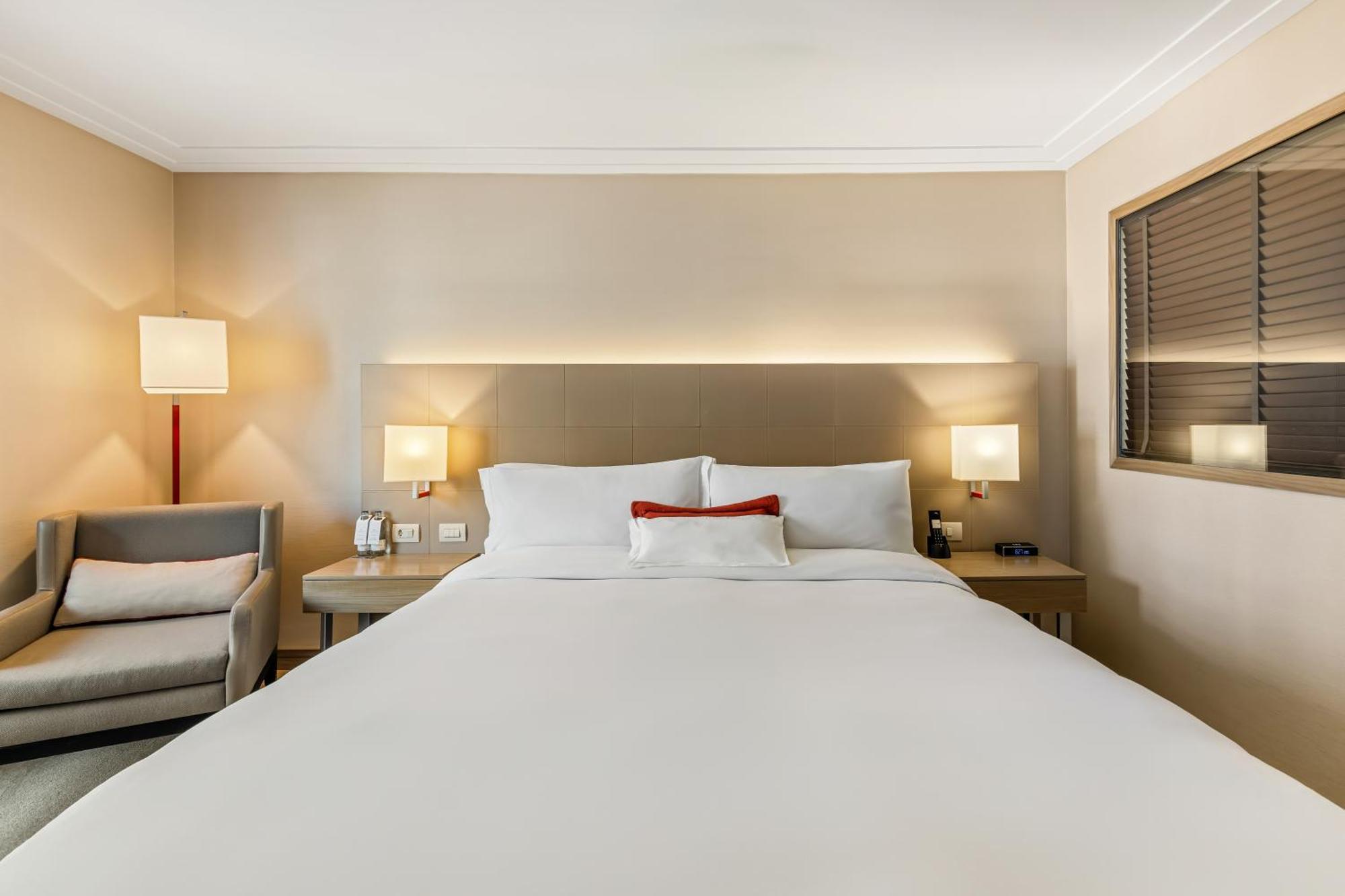 Intercontinental By Ihg 5*