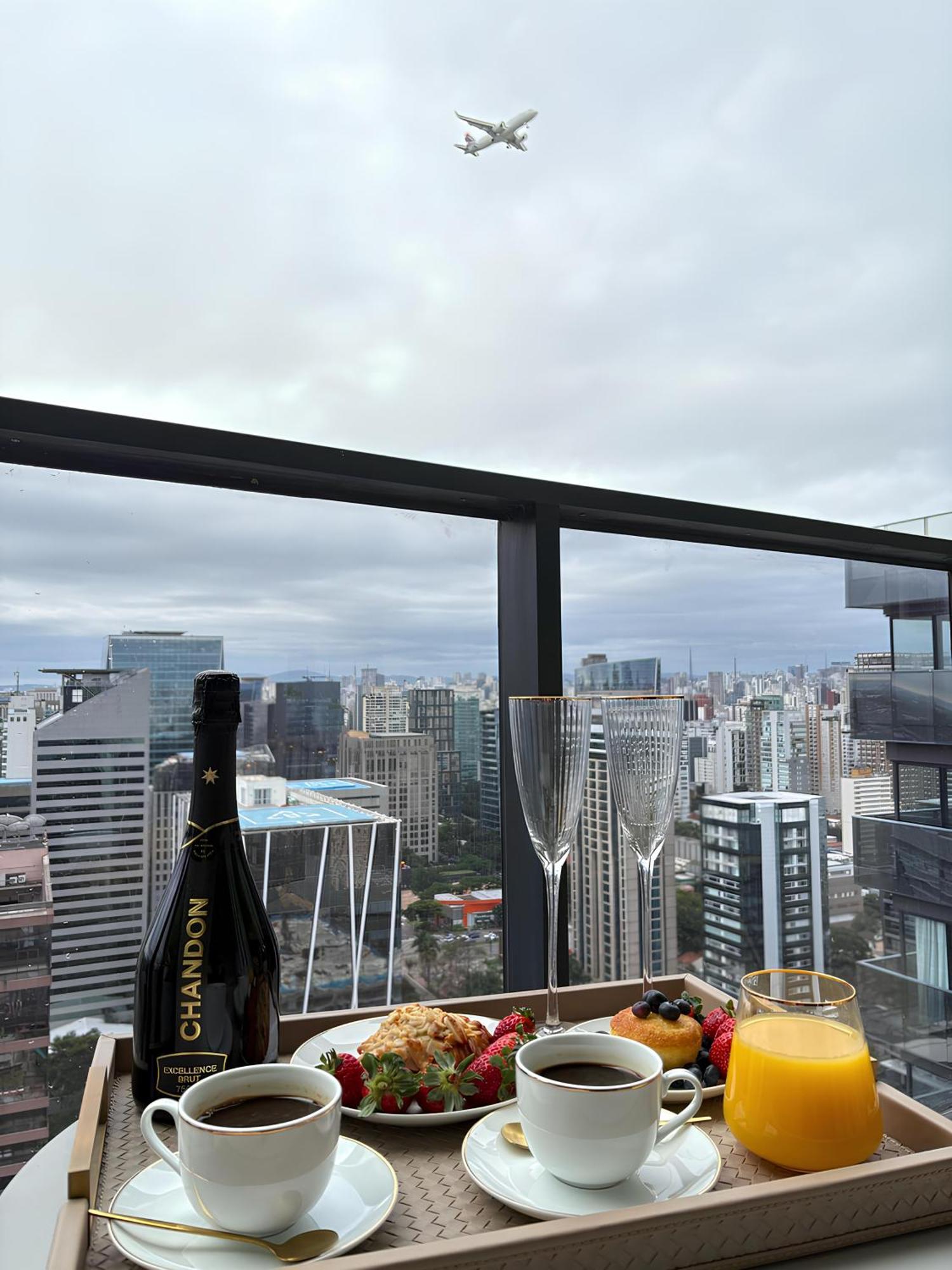 Apartamento 45m E Cobertura 90m Faria Lima - Olimpia - Design Assinado - Exclusividade E Luxo *