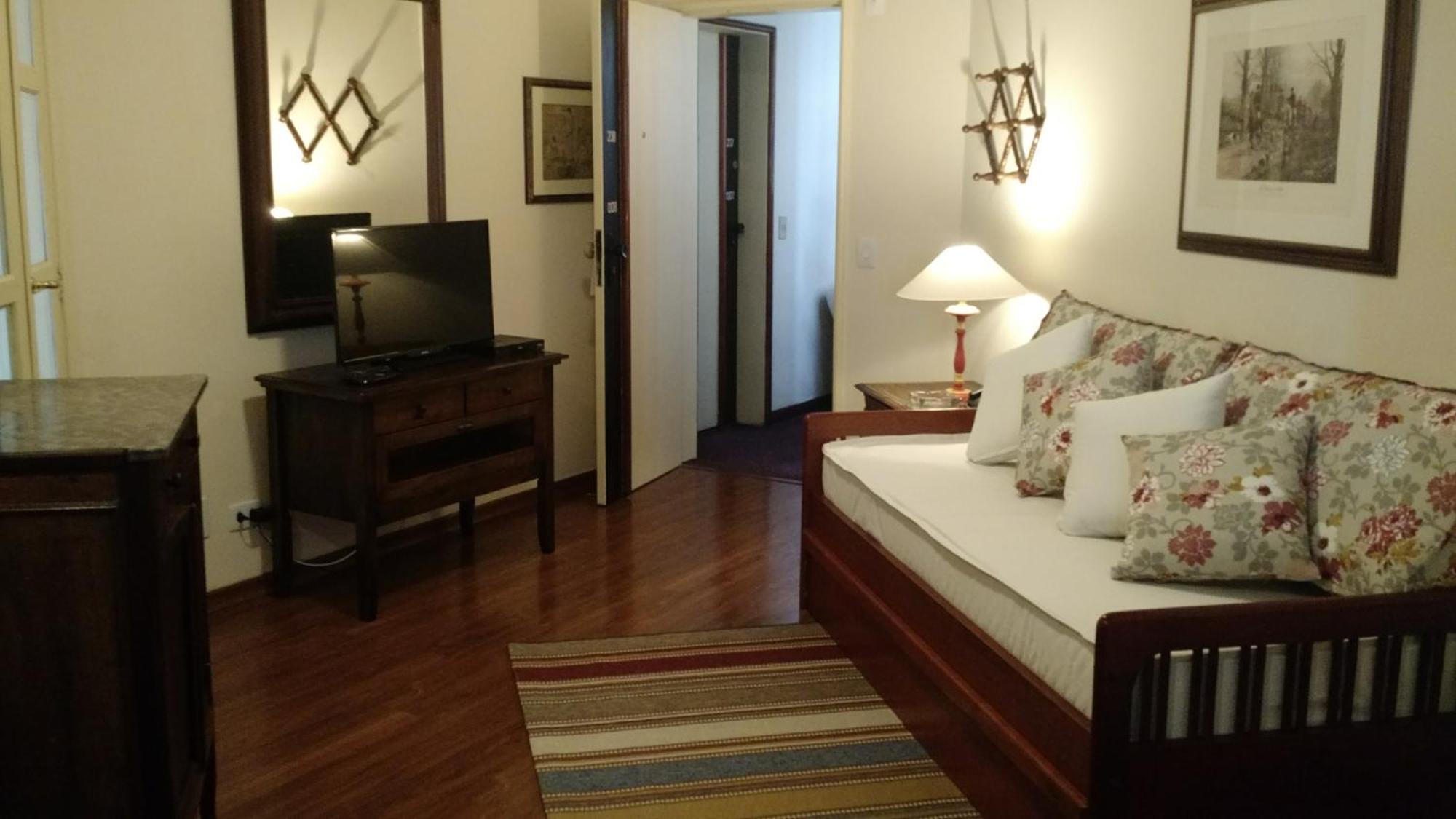 The Plazza Aparthotel