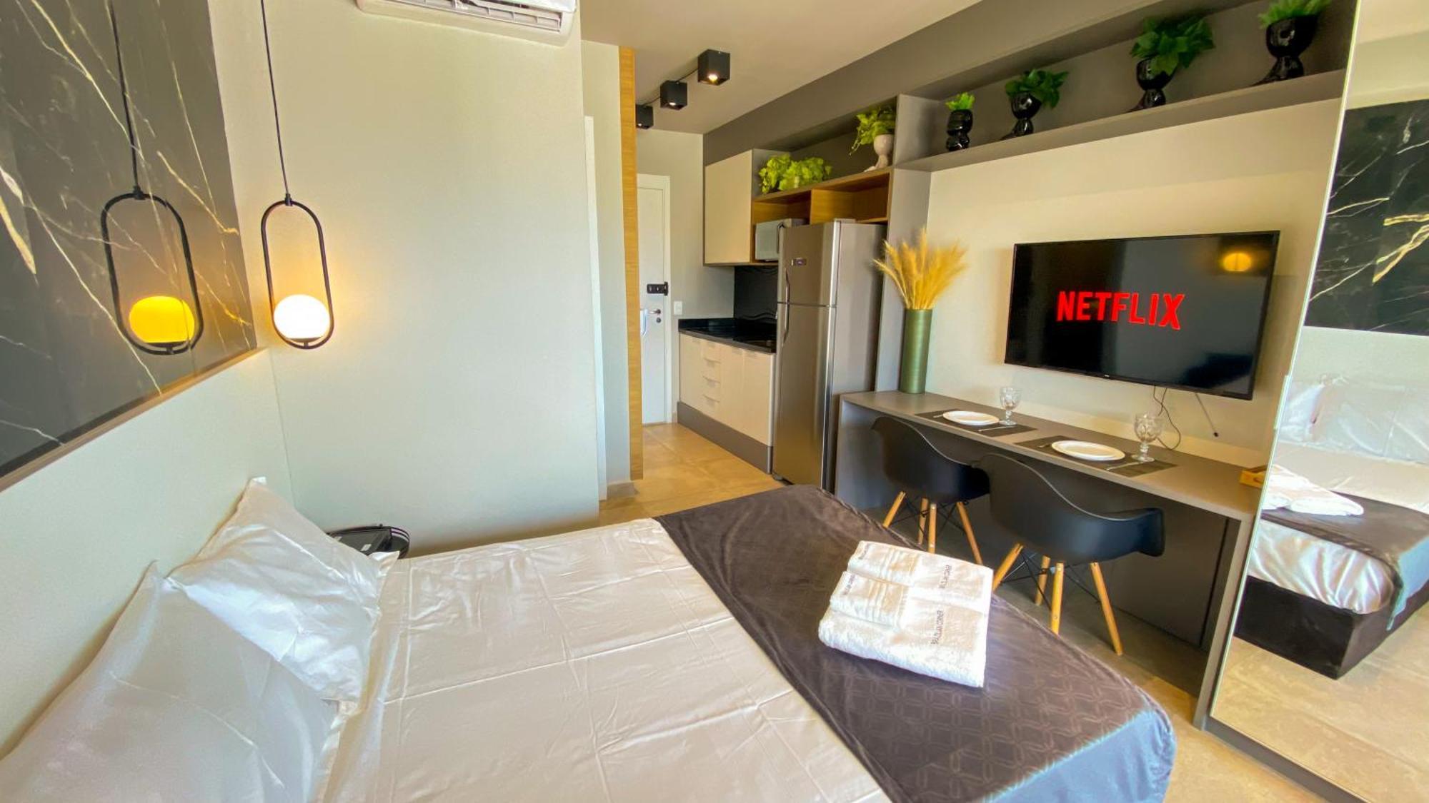 Piscina, Academia, Ac ,cama Queen|brazilian Corner Apartamento