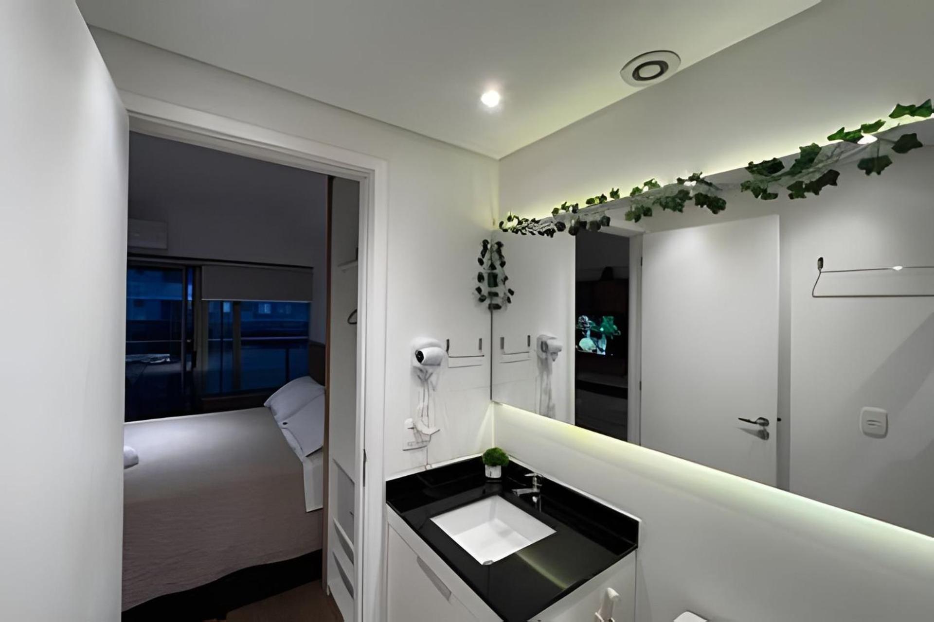 Loft 30 M2 / Centro De Sp / Predio Moderno 103 Apartamento São Paulo
