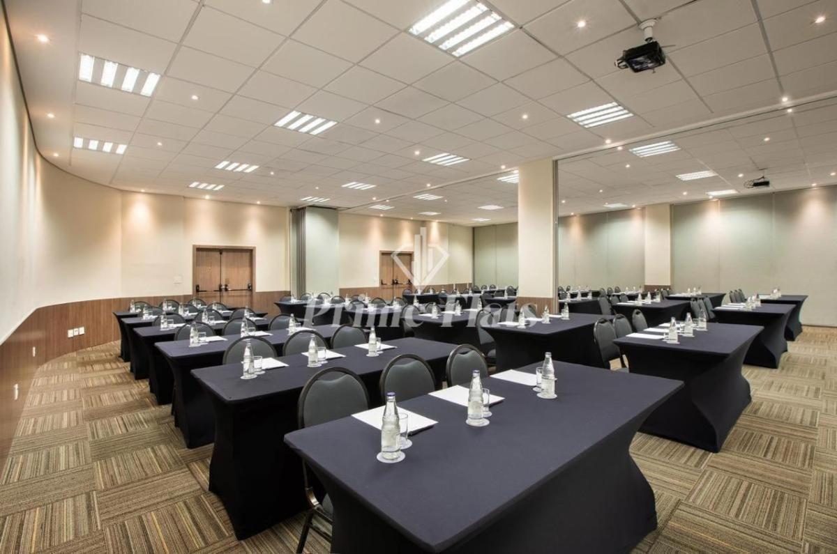 Hotel Melia Fabuloso 5 Ibirapuera 4*