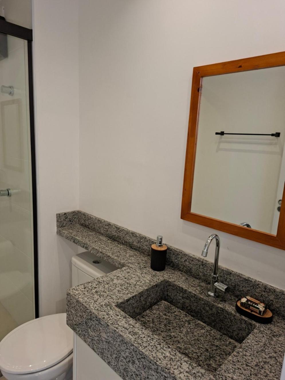 Em Moema - Ao Lado Do Aeroporto E Parque Ibirapuera Apartamento