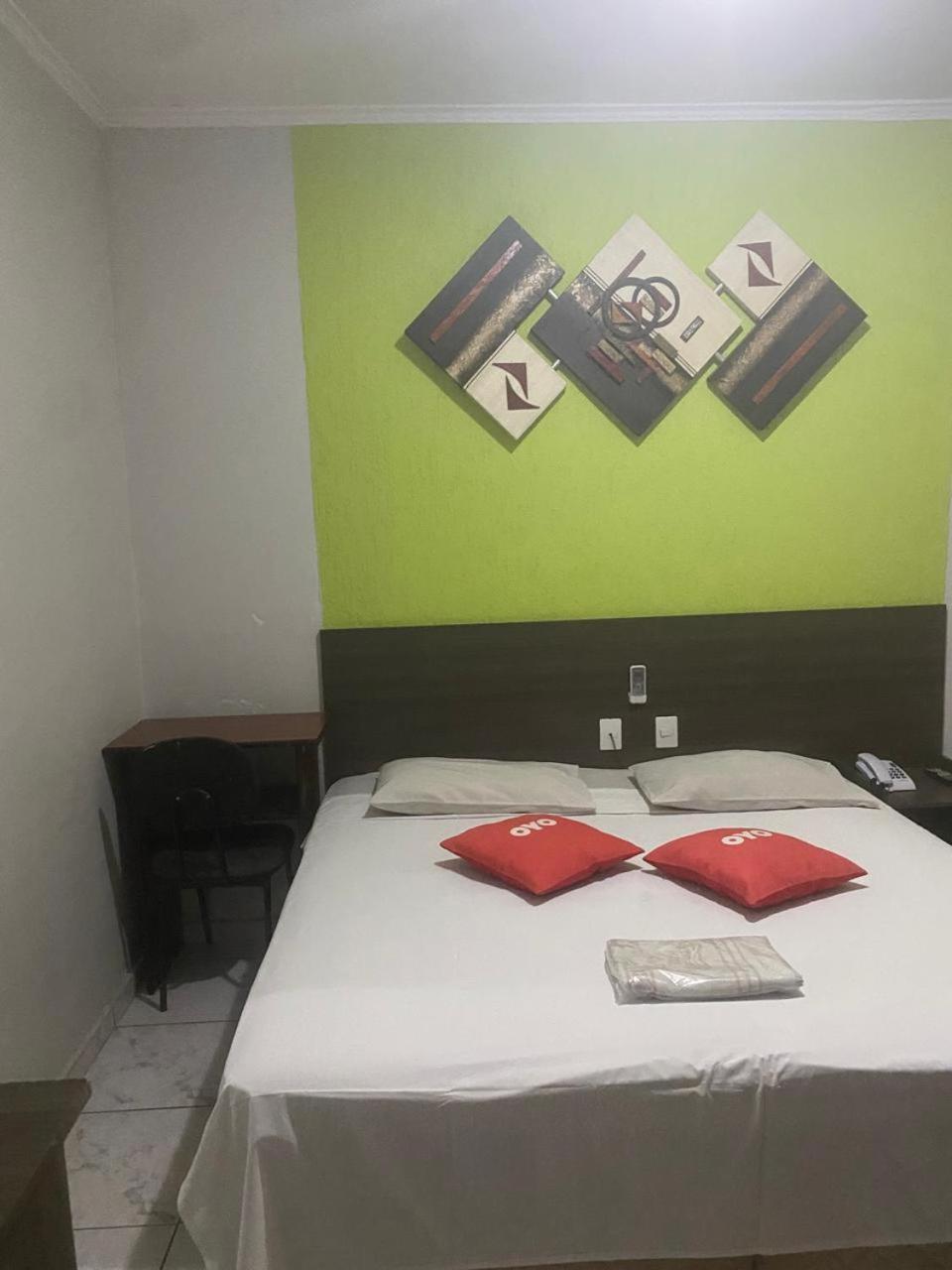 Center Plaza Hotel 2*