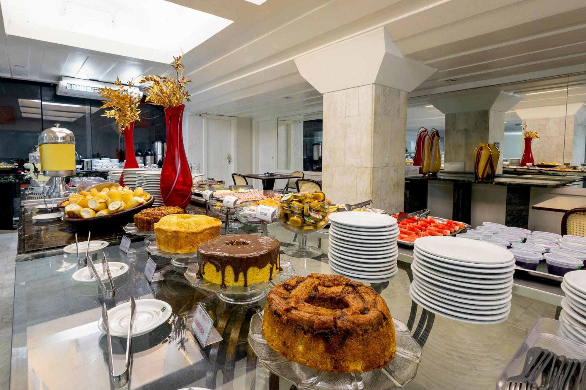 Euro By Nacional - A 600 Metros Da Rua 25 De Marco Hotel 3*