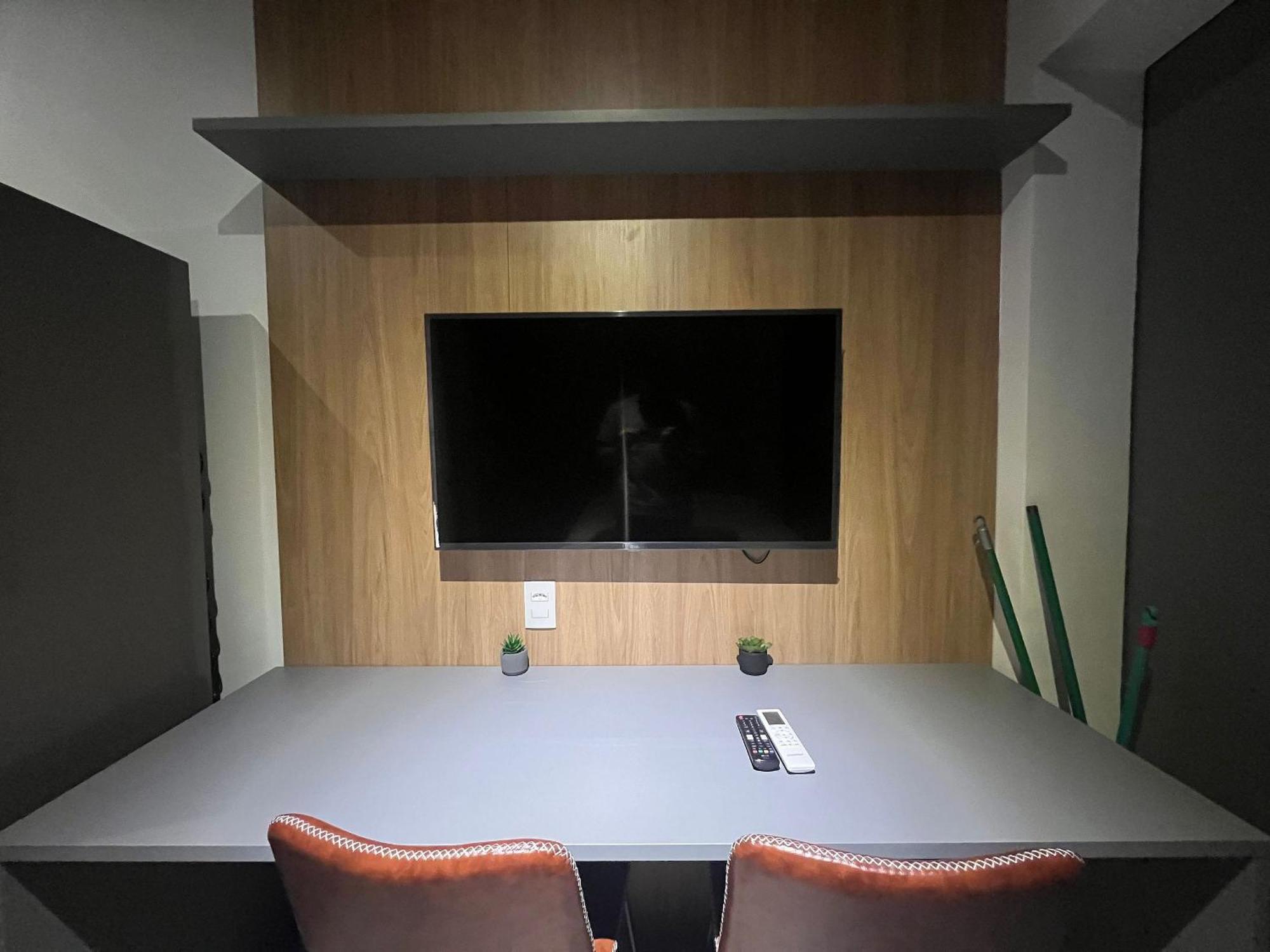 Maravilhosos Metro Paraiso Ac/wf Vista Incrivel Apartamento