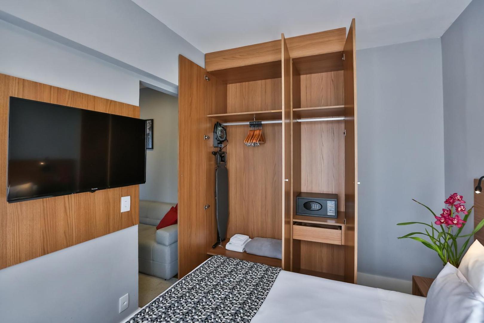 Roomo Pinheiros Residencial