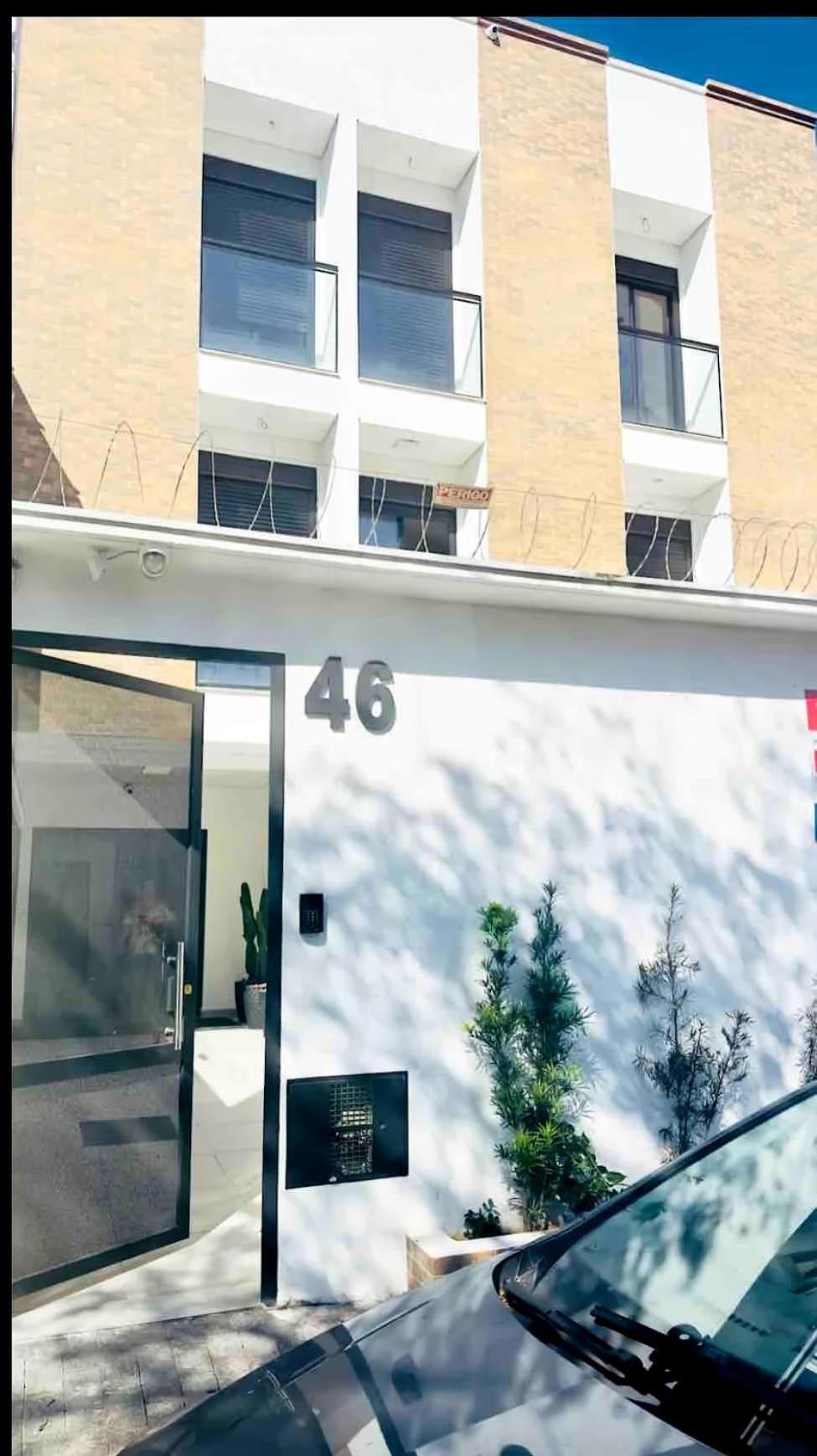 Cozy Close To Subway