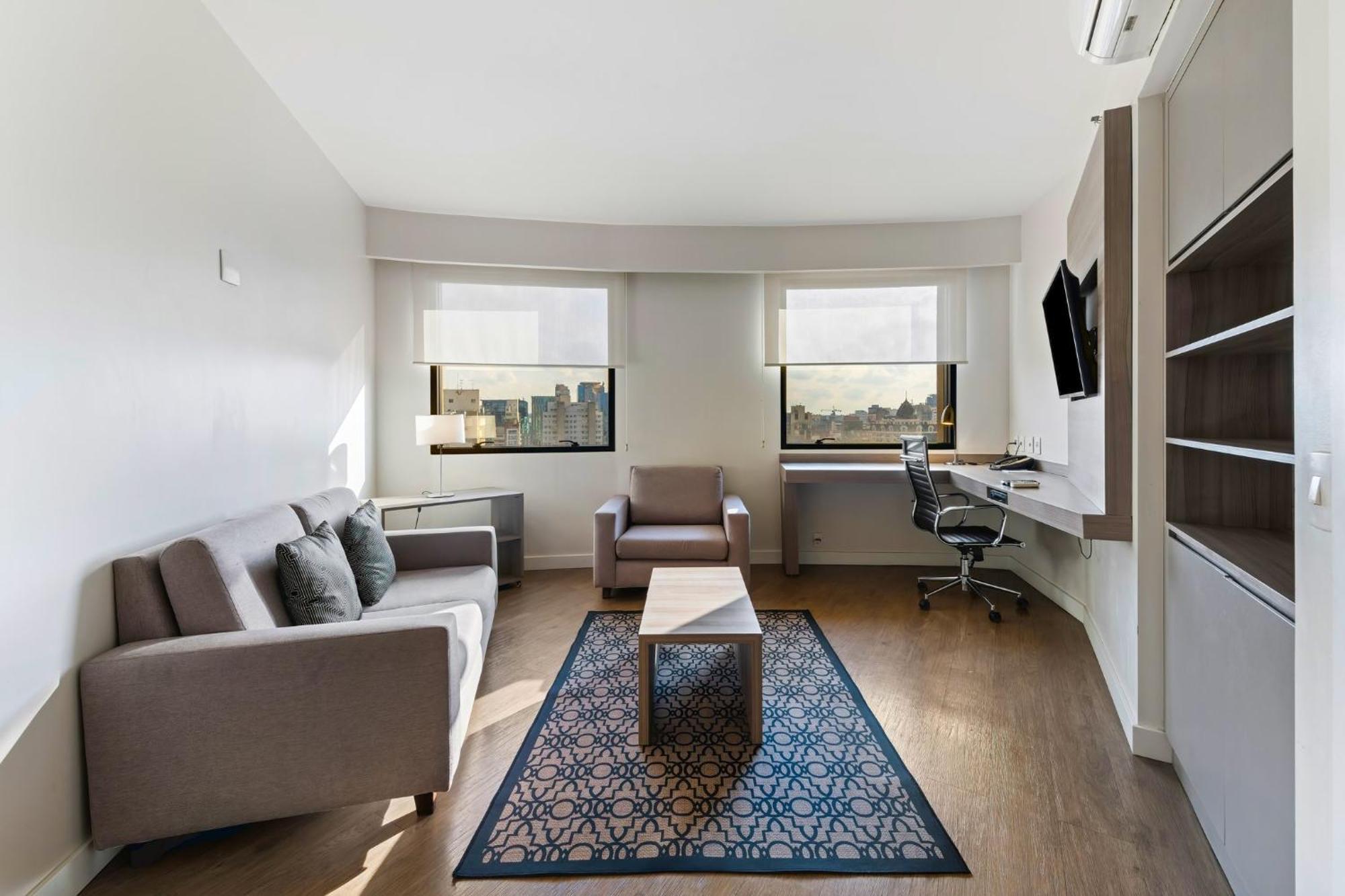 Staybridge By Ihg Hotel 4*