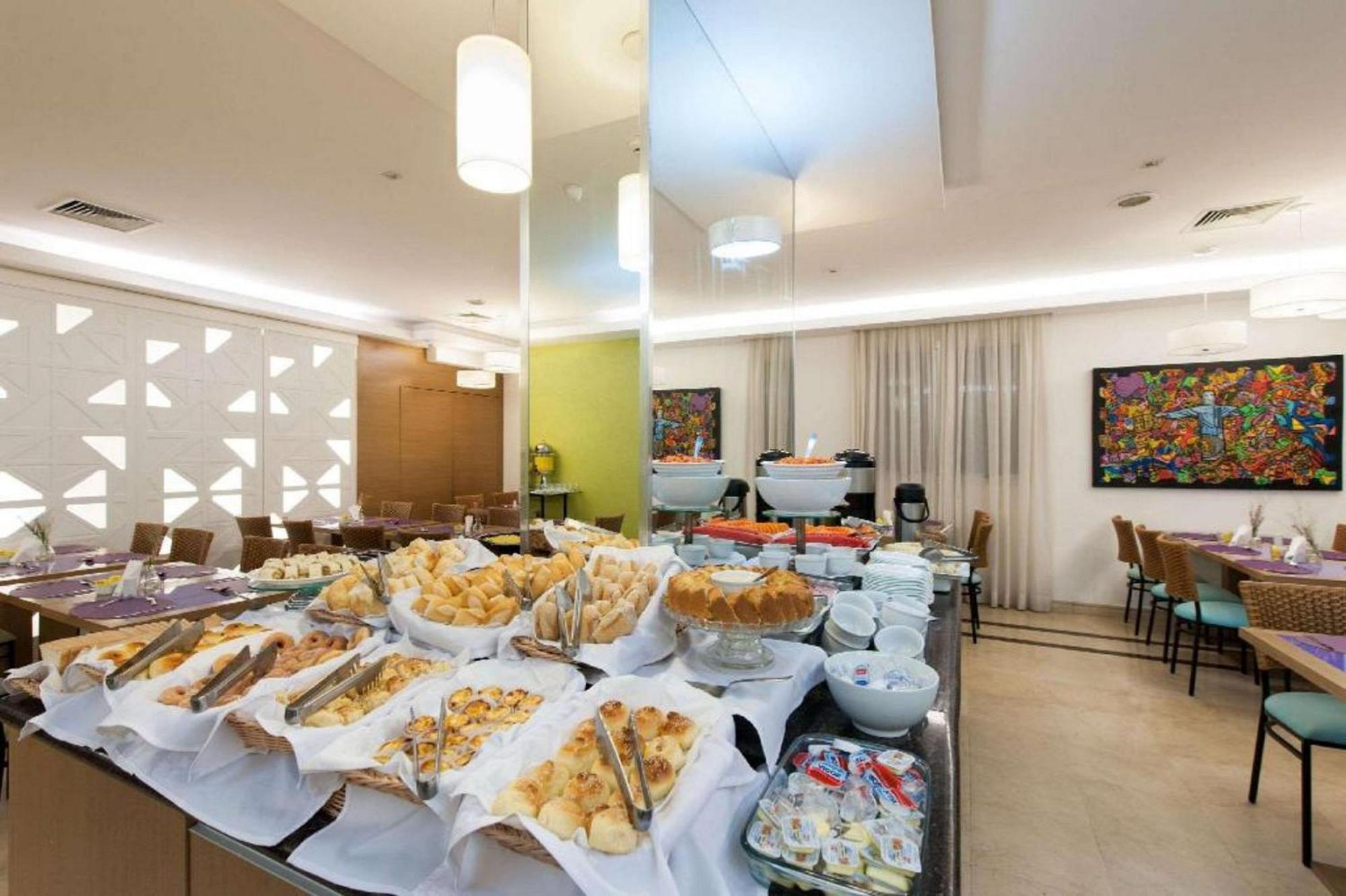 Elegance Oscar Freire Apartment *