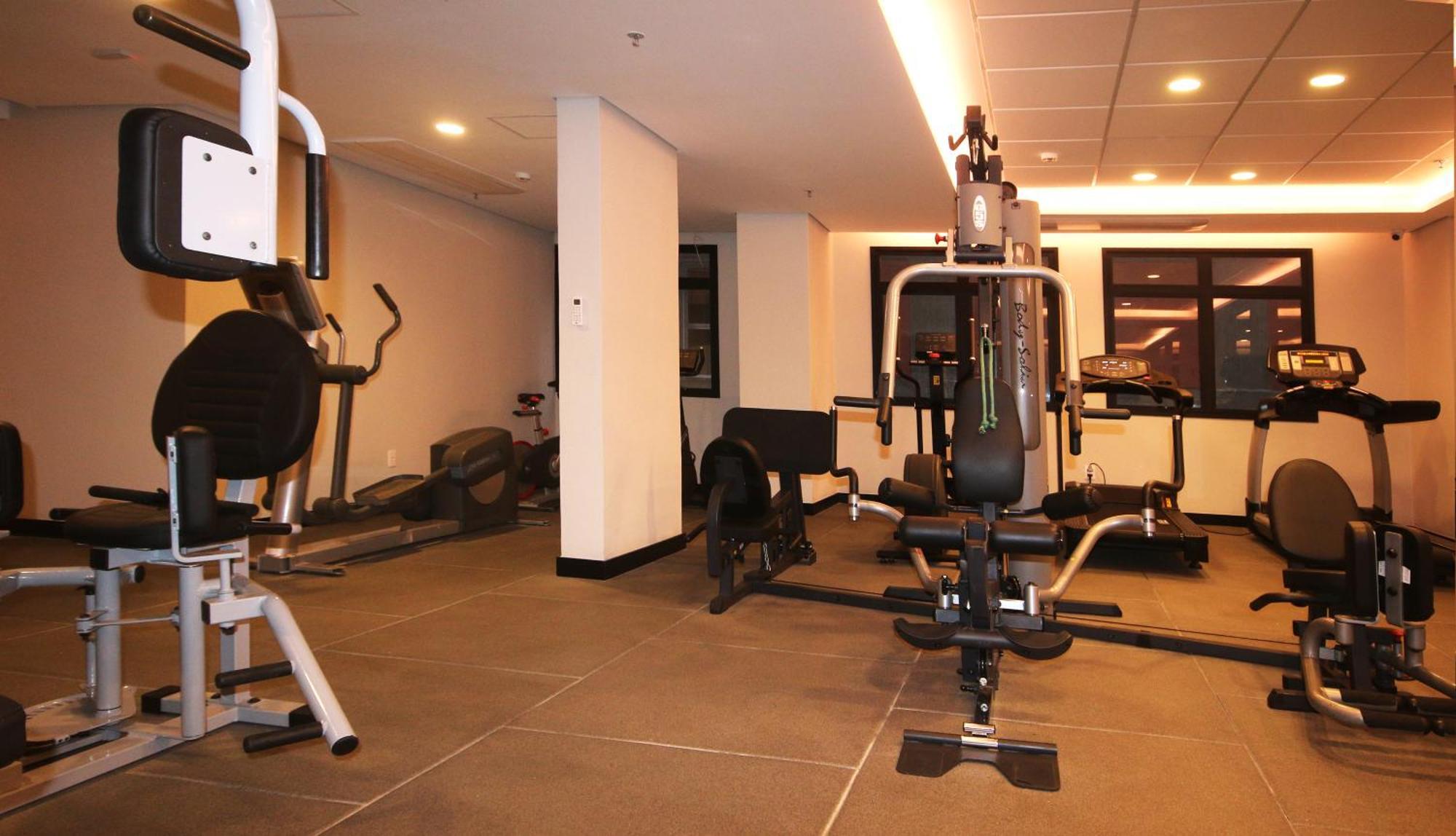 Ez Moema Hotel 4*