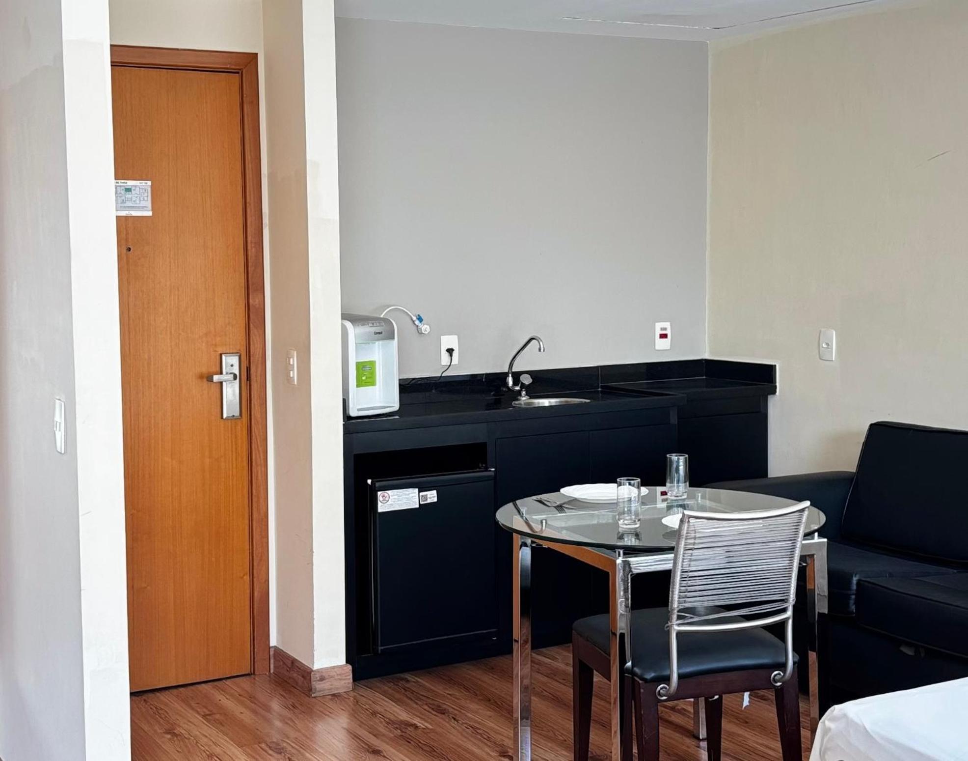 Flat 5 Min Metro Paraiso Av Paulista